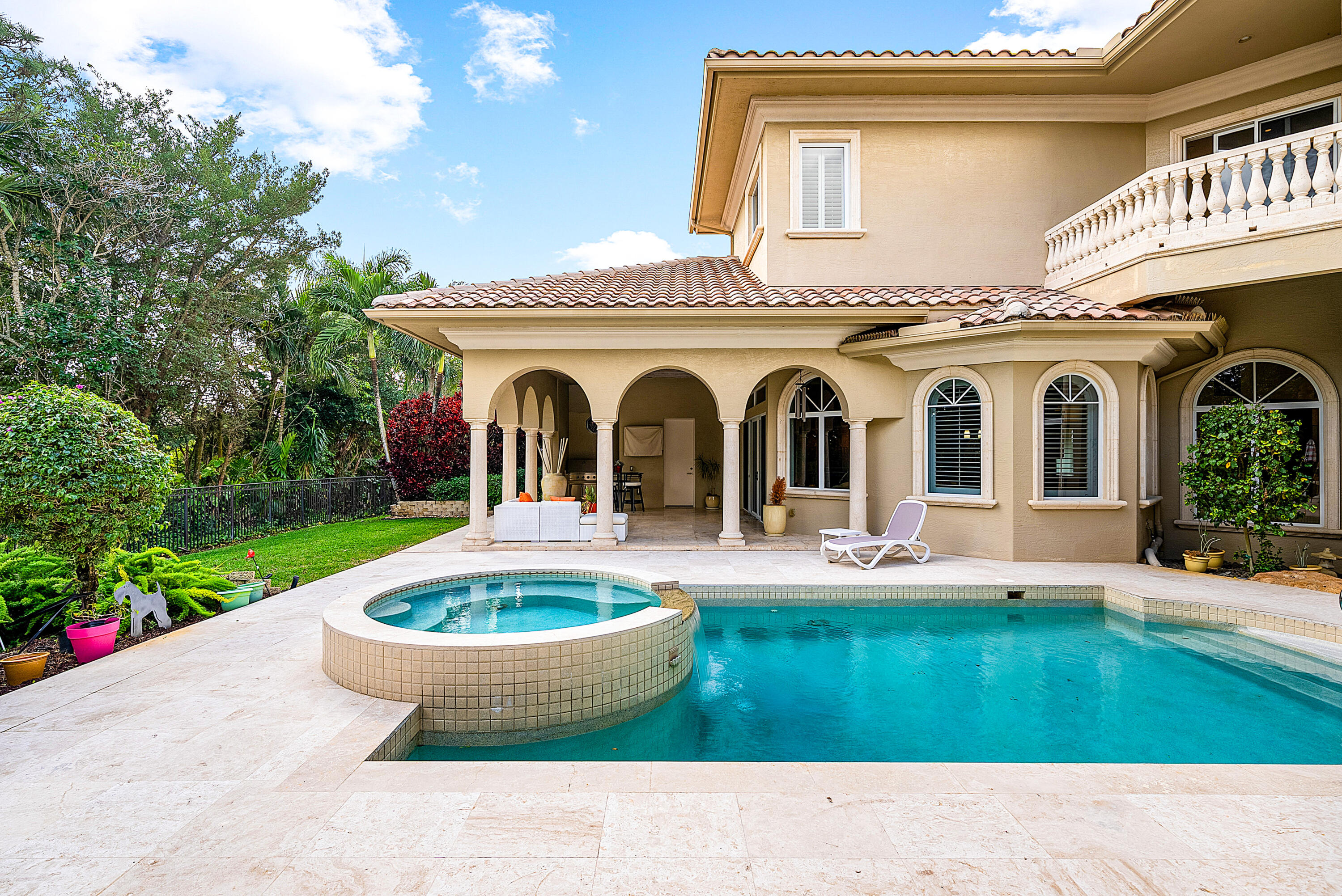 PINE TREE GOLF CLUB - Residential