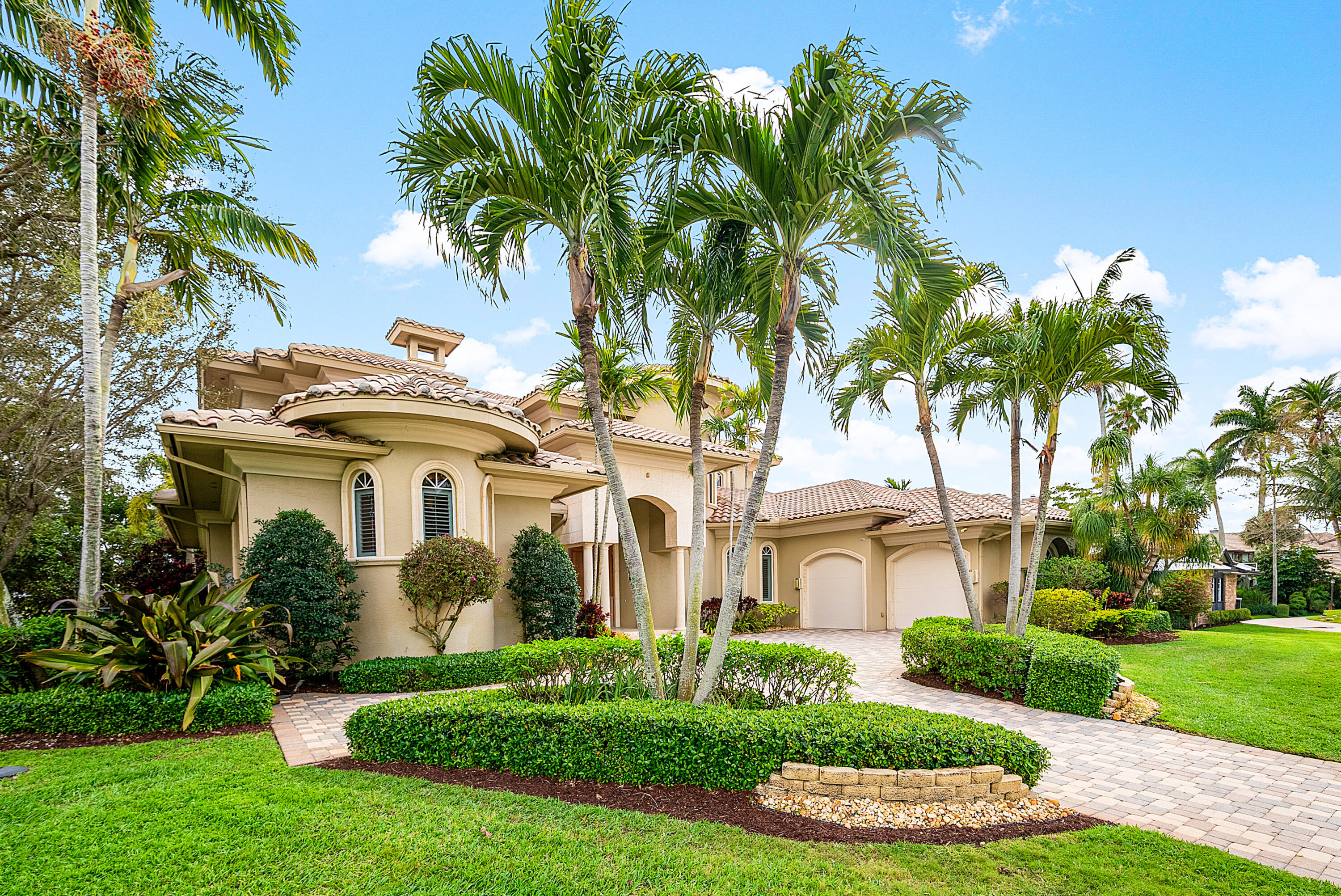 4304 Saint Andrews Drive