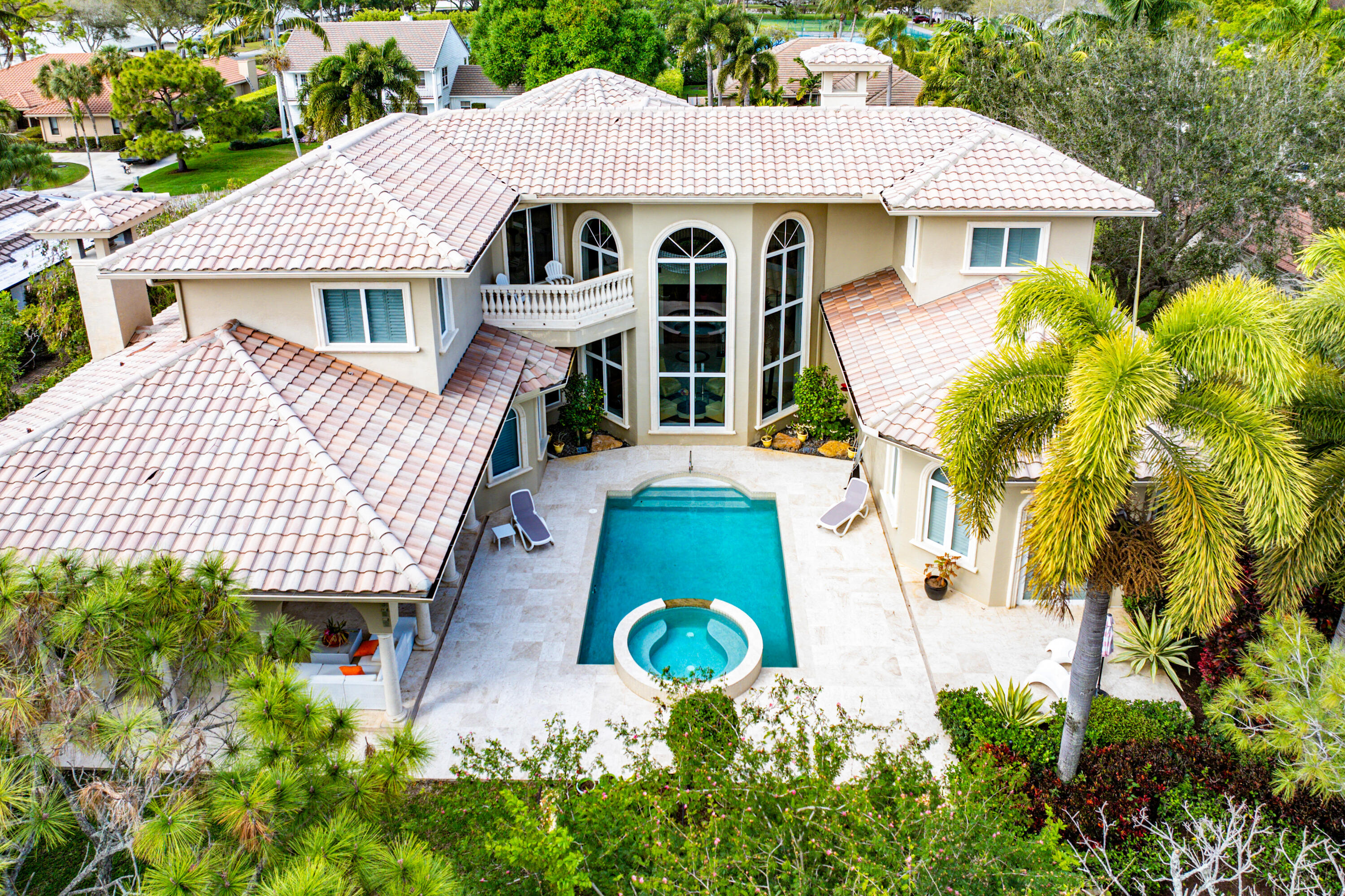 PINE TREE GOLF CLUB - Residential