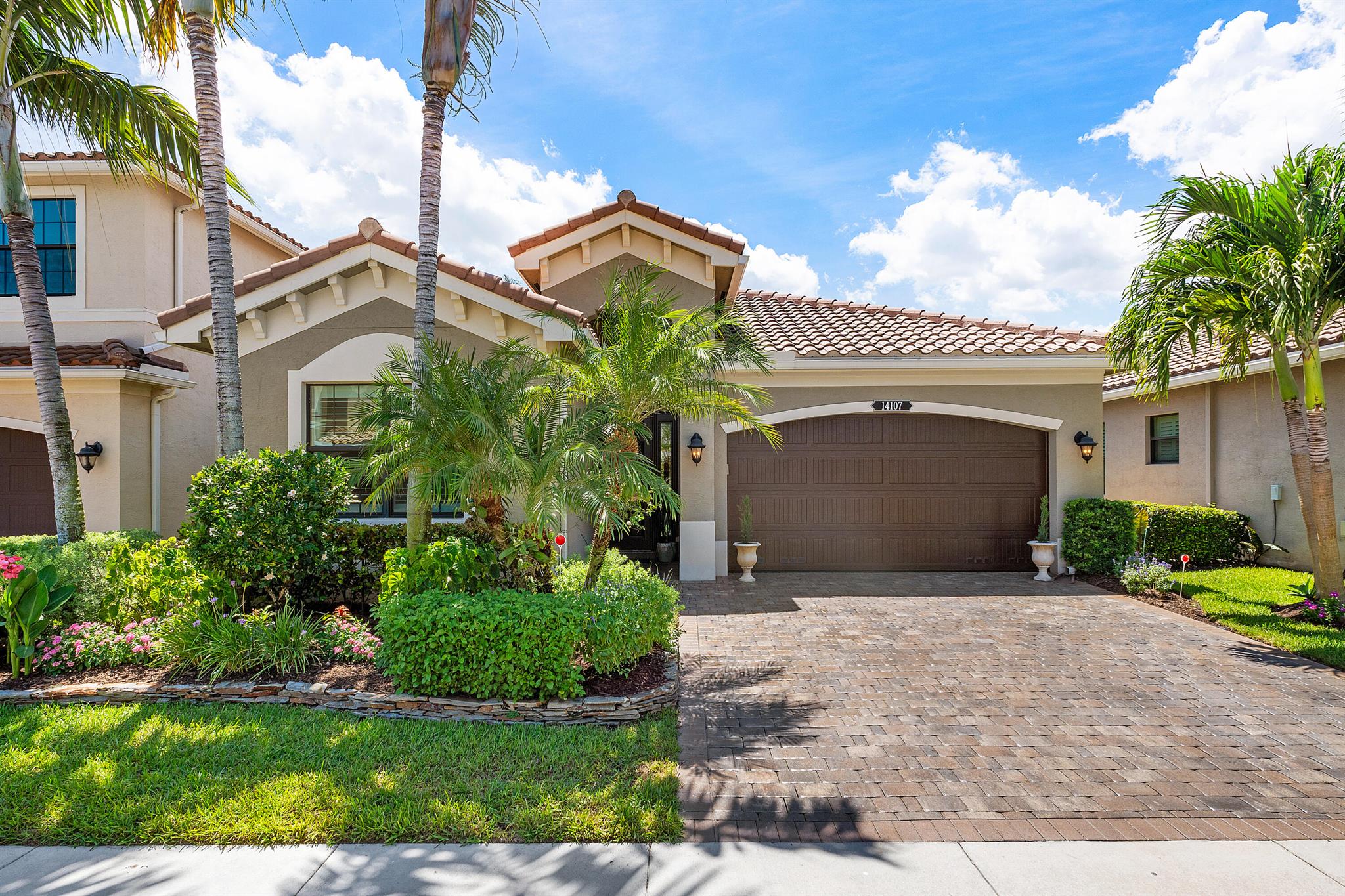 ATLANTIC COMMONS PL 5 - Residential