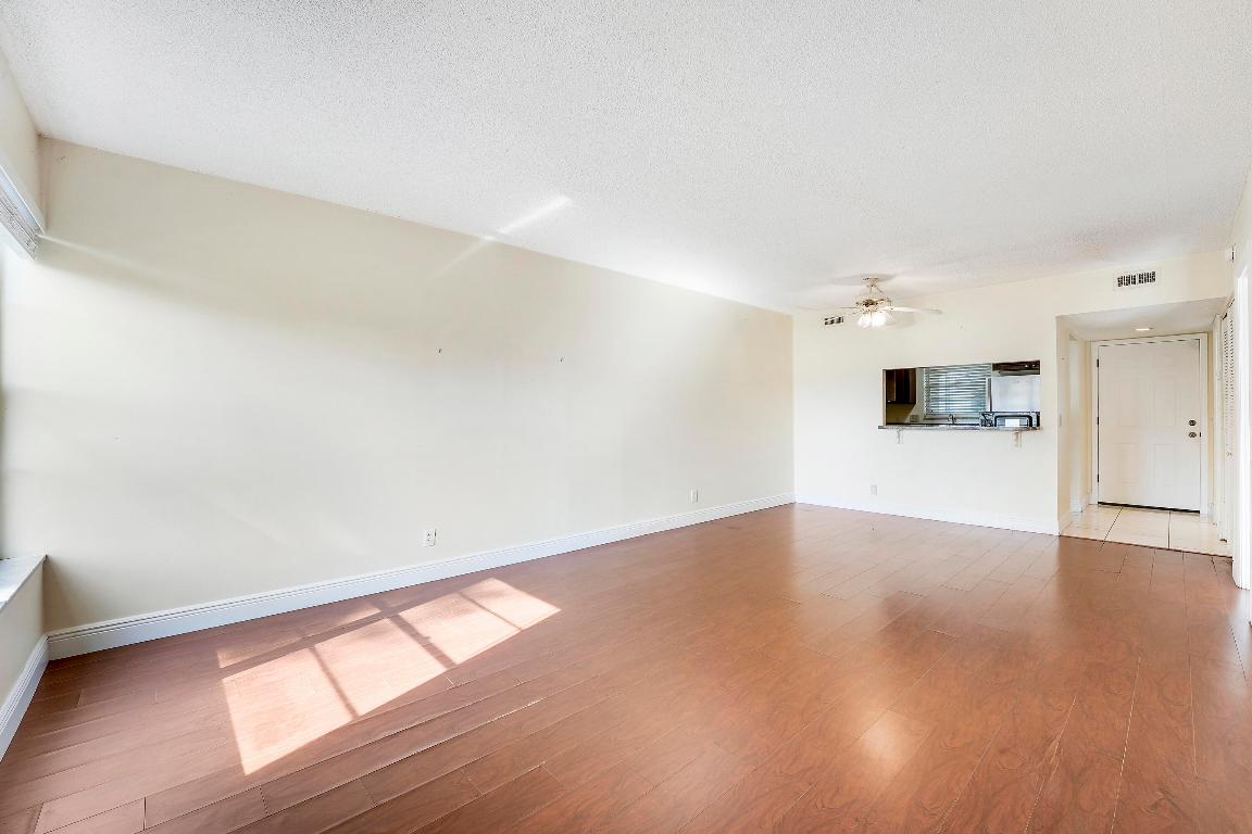 GREENWAY VILLAGE SOUTH CONDO 1 - Residential