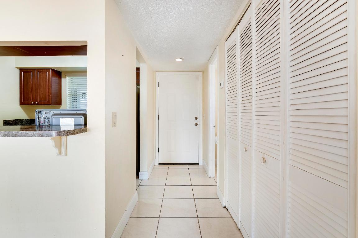 GREENWAY VILLAGE SOUTH CONDO 1 - Residential