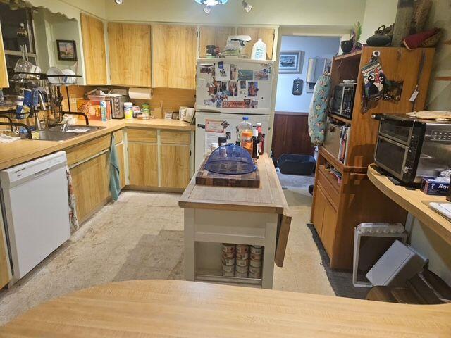 460 SW 18TH Court SW