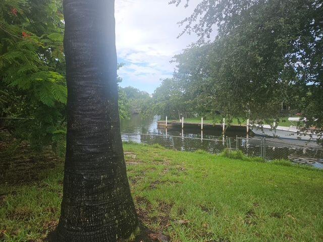 Photo of 460 SW 18TH Court SW, Pompano Beach, FL 33060 (MLS # B26082992)