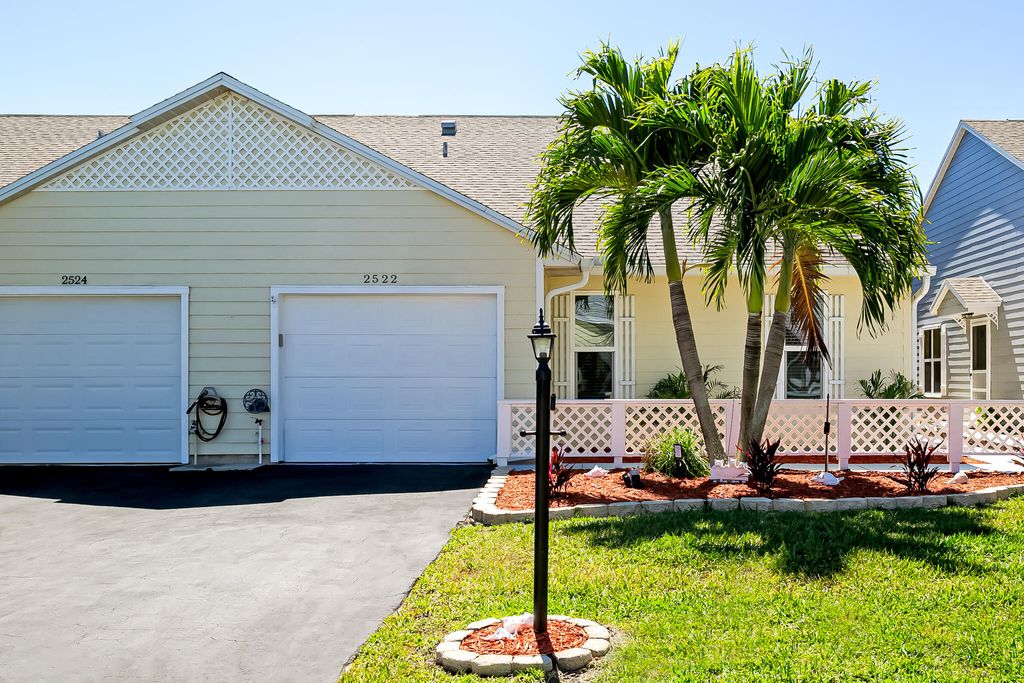Photo of 2522 SE Tropical East Circle E, Port Saint Lucie, FL 34952 (MLS # R11072810)