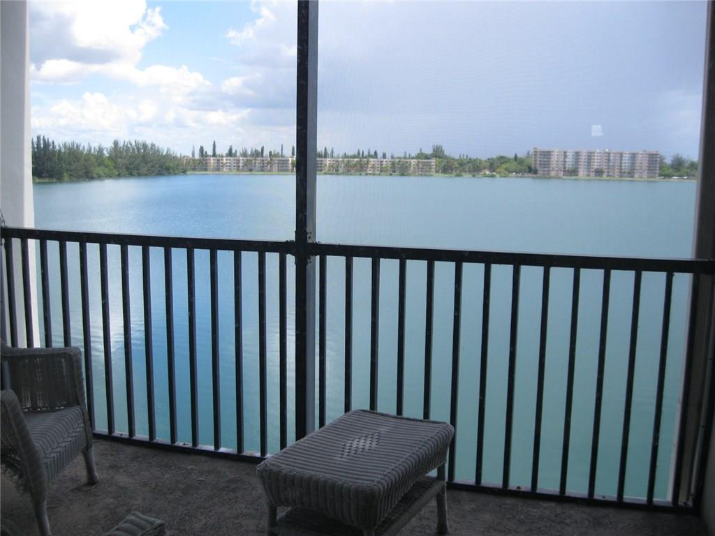 Lake Emerald - Residential