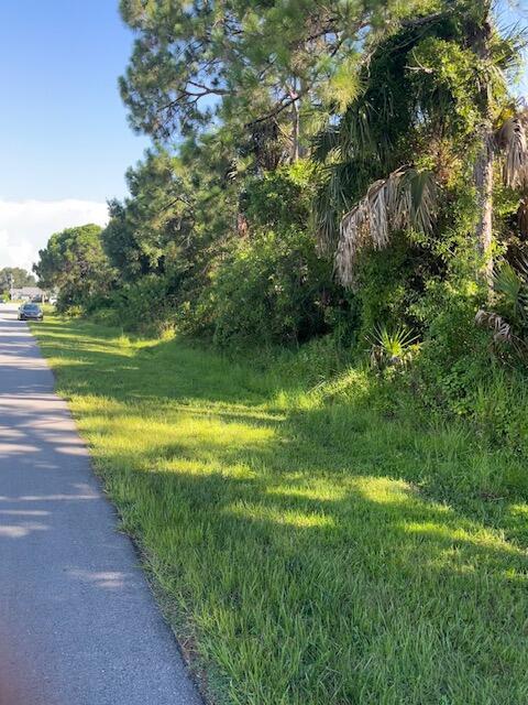 Welcome to Paradise! Imagine the possibilities for developing this Prime Land in the heart of Port St Lucie.