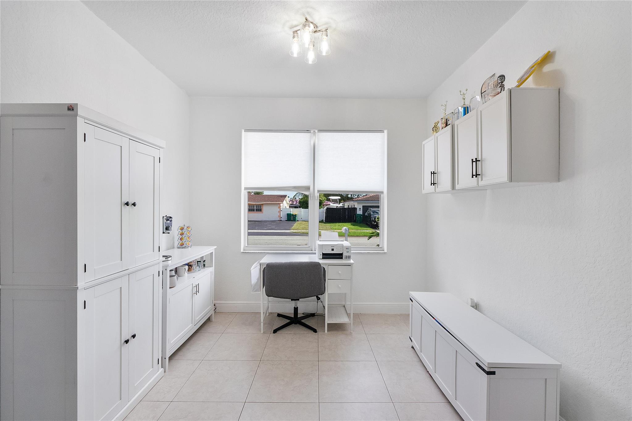 SUNFLOWER FIRST ADD - Residential