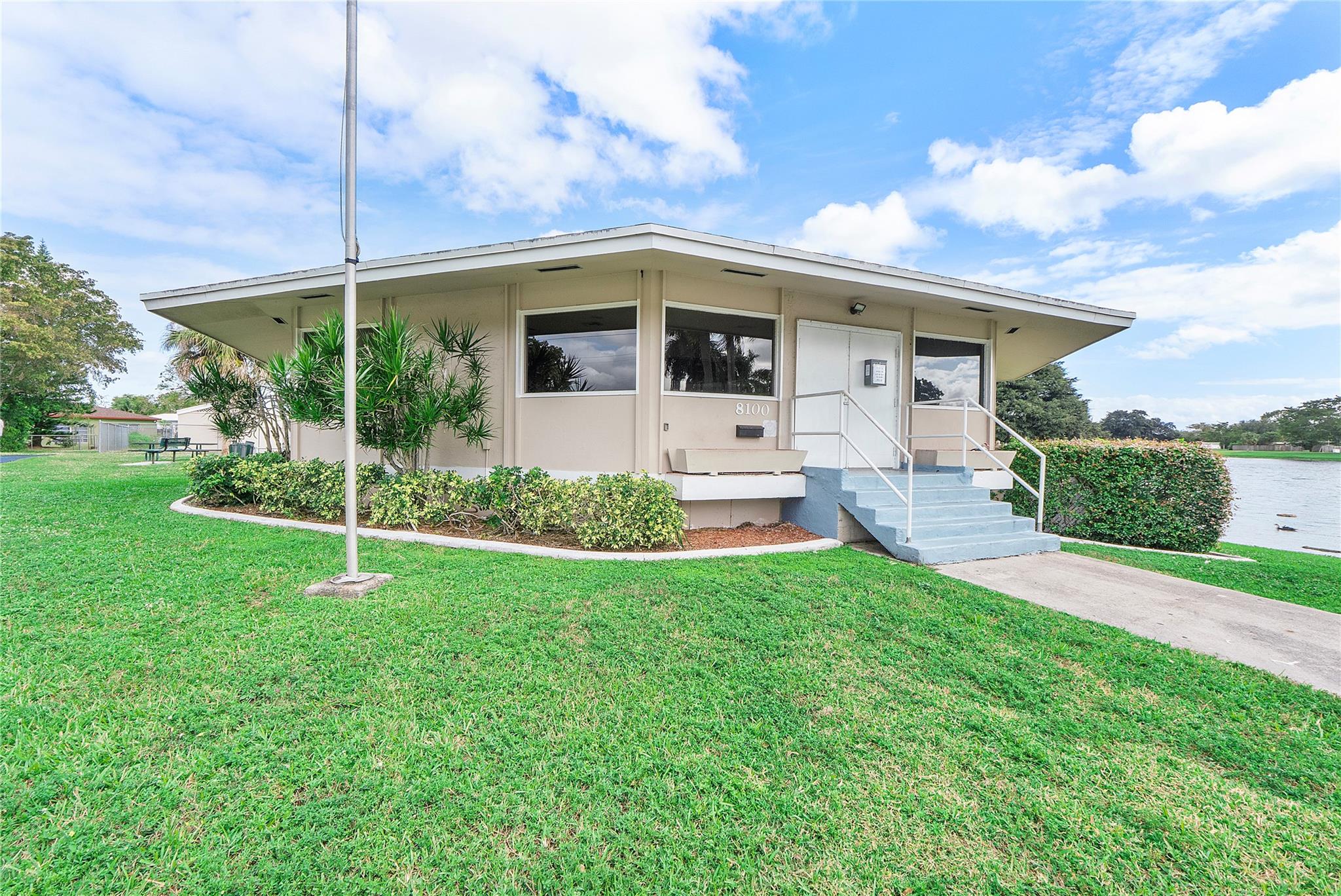 SUNFLOWER FIRST ADD - Residential