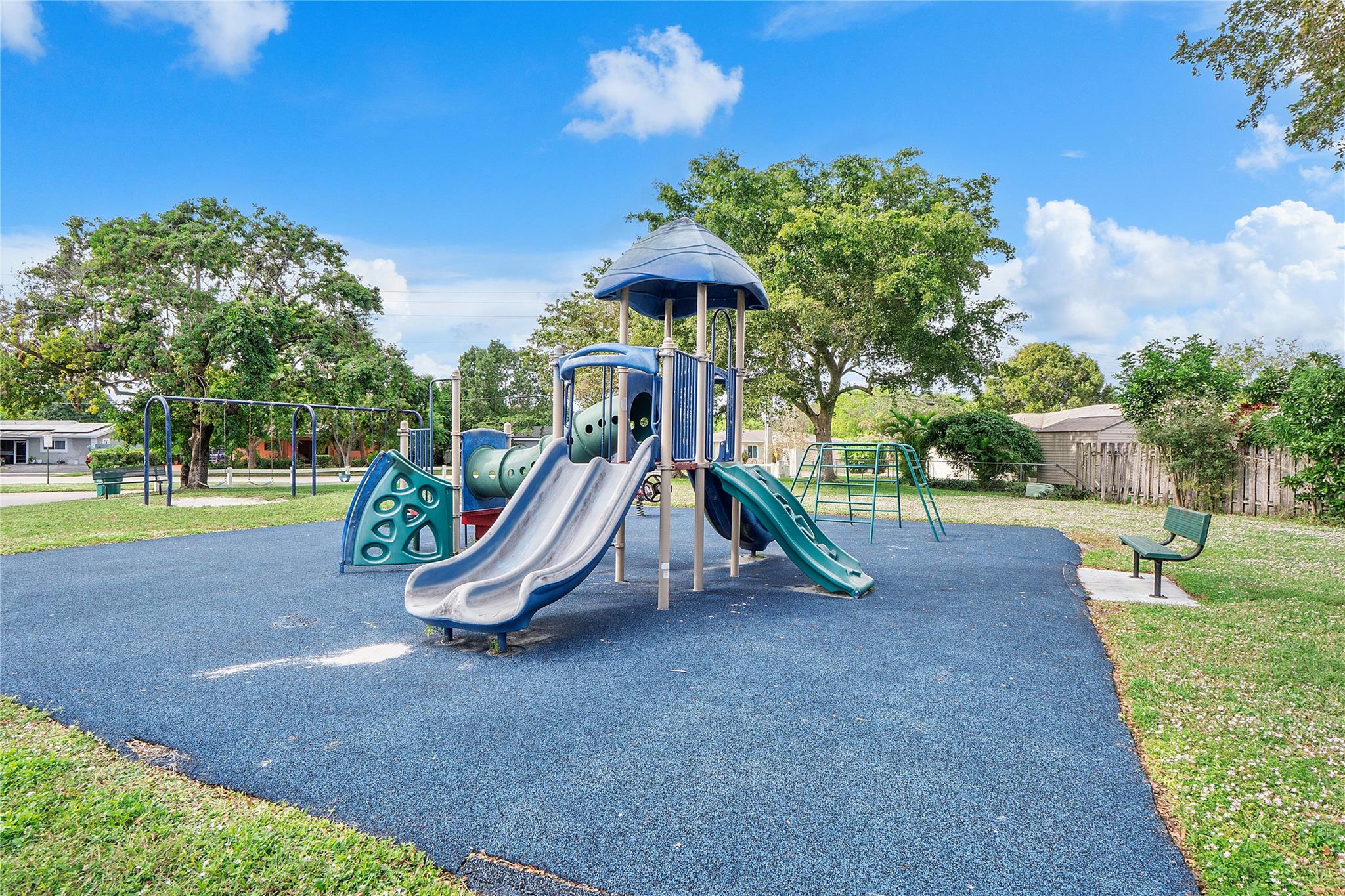 SUNFLOWER FIRST ADD - Residential