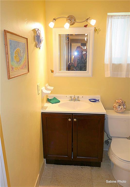 VILLAGE ROYALE CONDO 7 - Residential