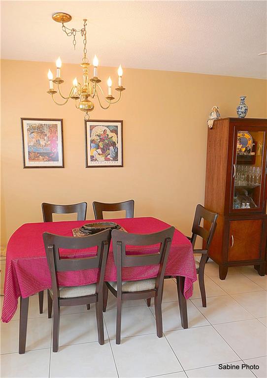 VILLAGE ROYALE CONDO 7 - Residential