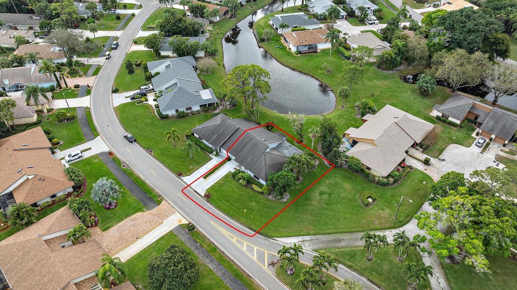 Photo of 6170 Brandon Street, Palm Beach Gardens, FL 33418 (MLS # R11063258)