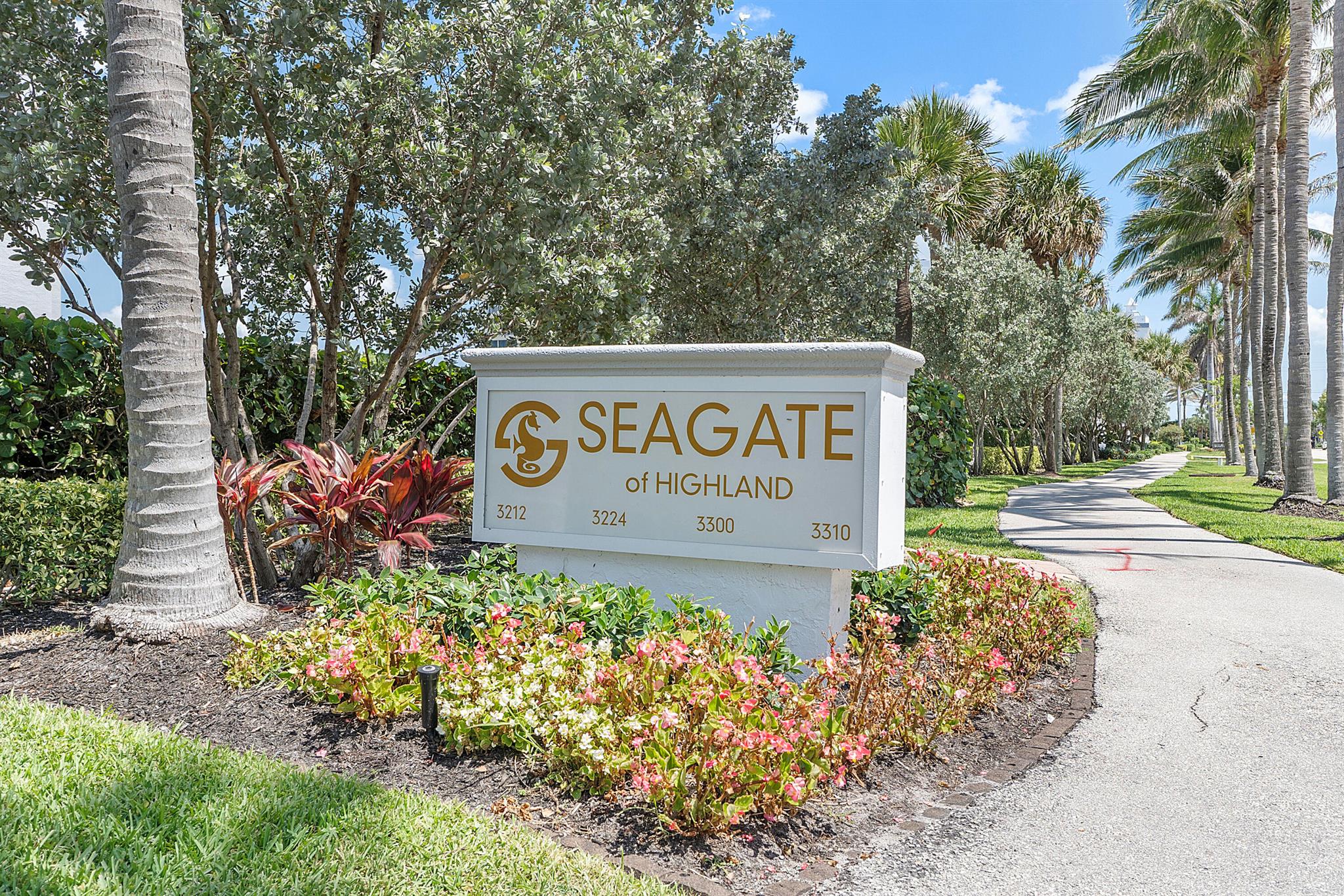 SEAGATE OF HIGHLAND CONDO - Residential Lease