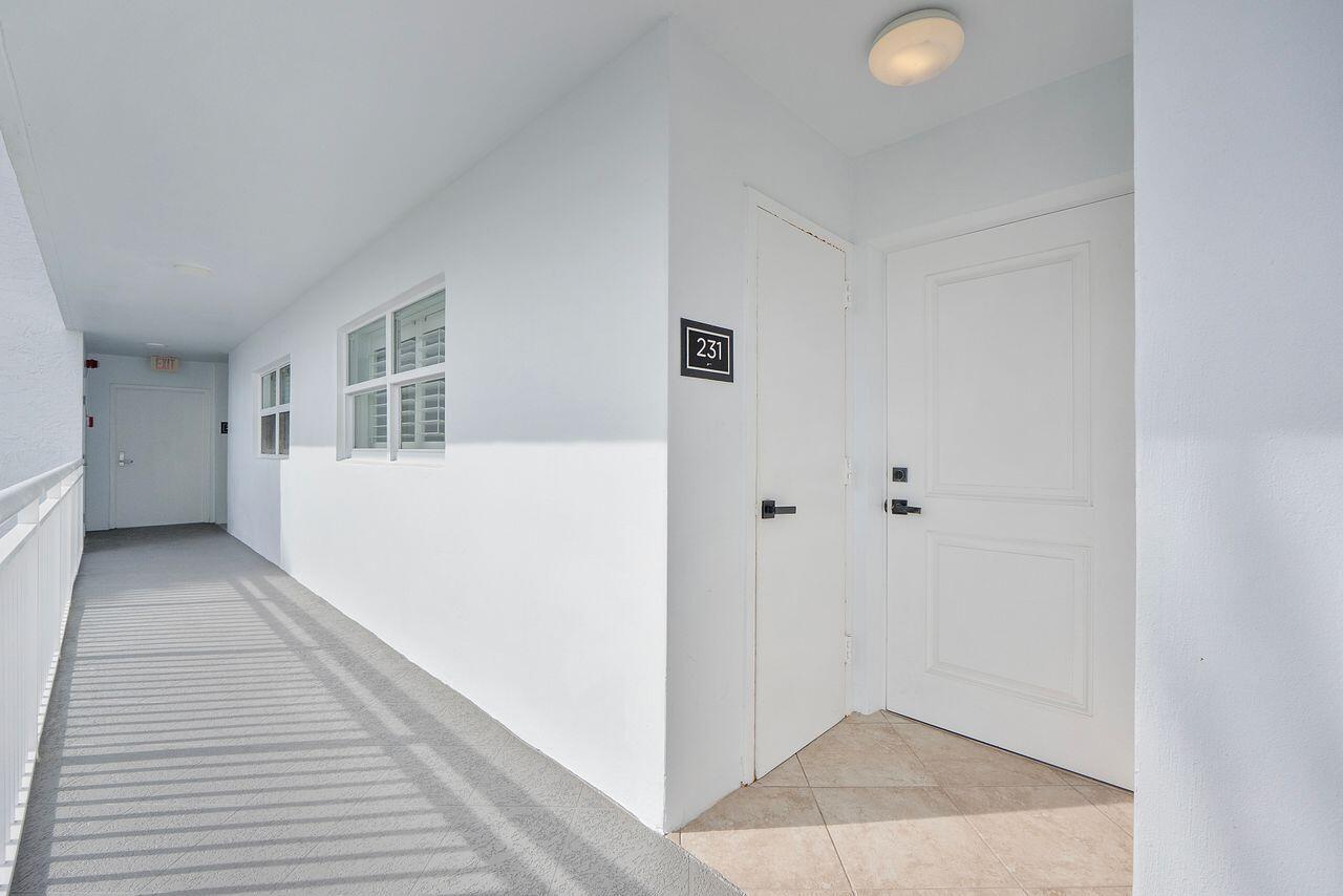 SEAGATE OF HIGHLAND CONDO - Residential Lease