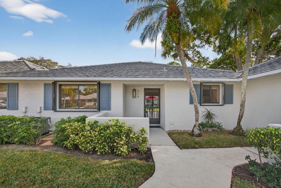 713 Club Drive