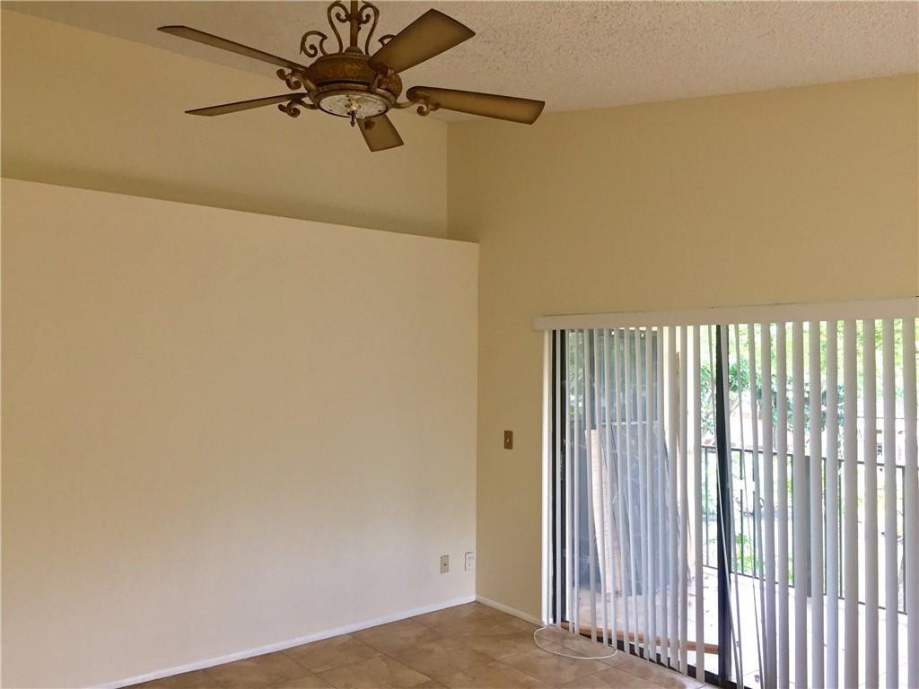 Summerbreeze Condo - Residential Lease