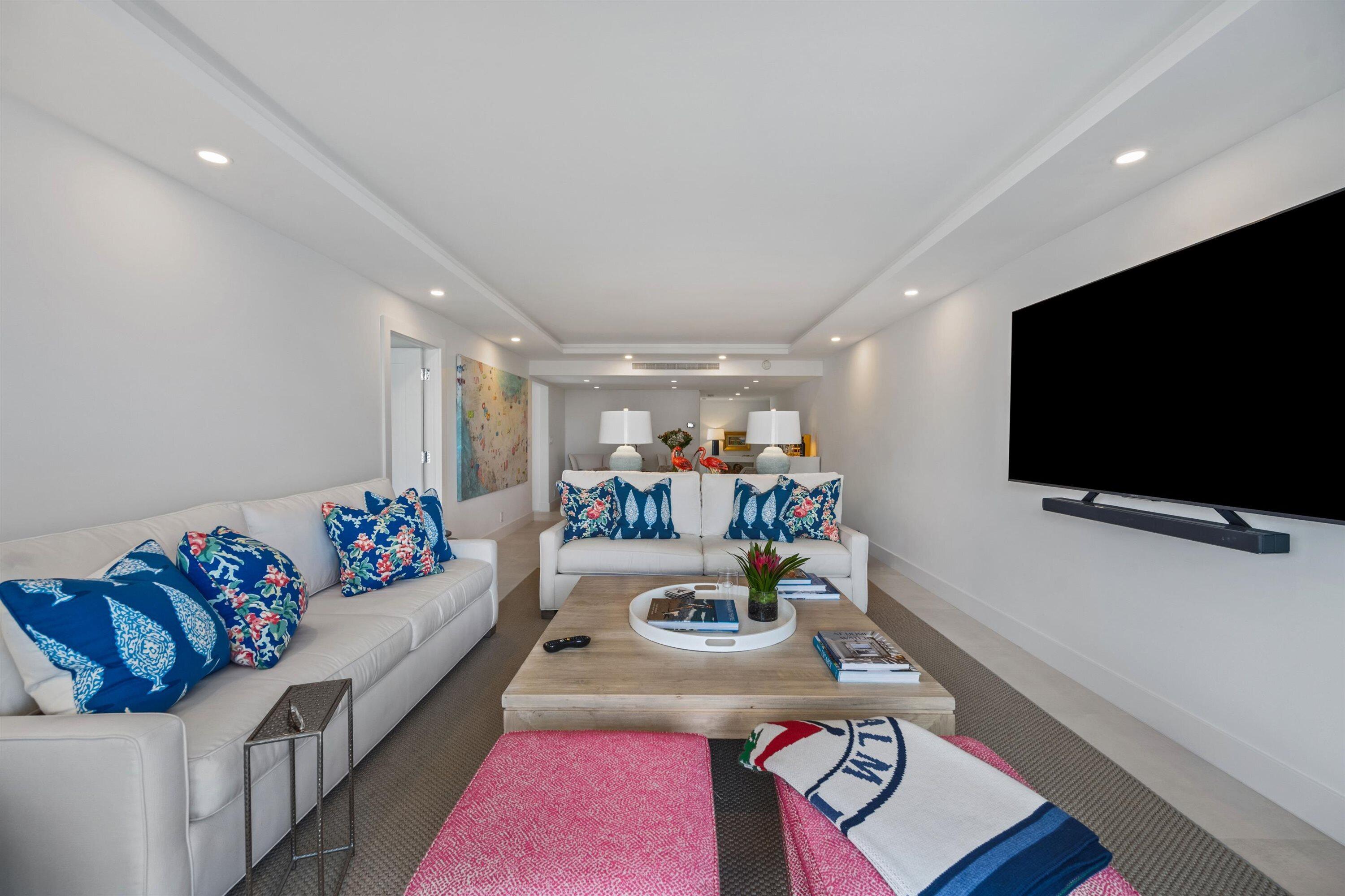 COVE COND - Residential