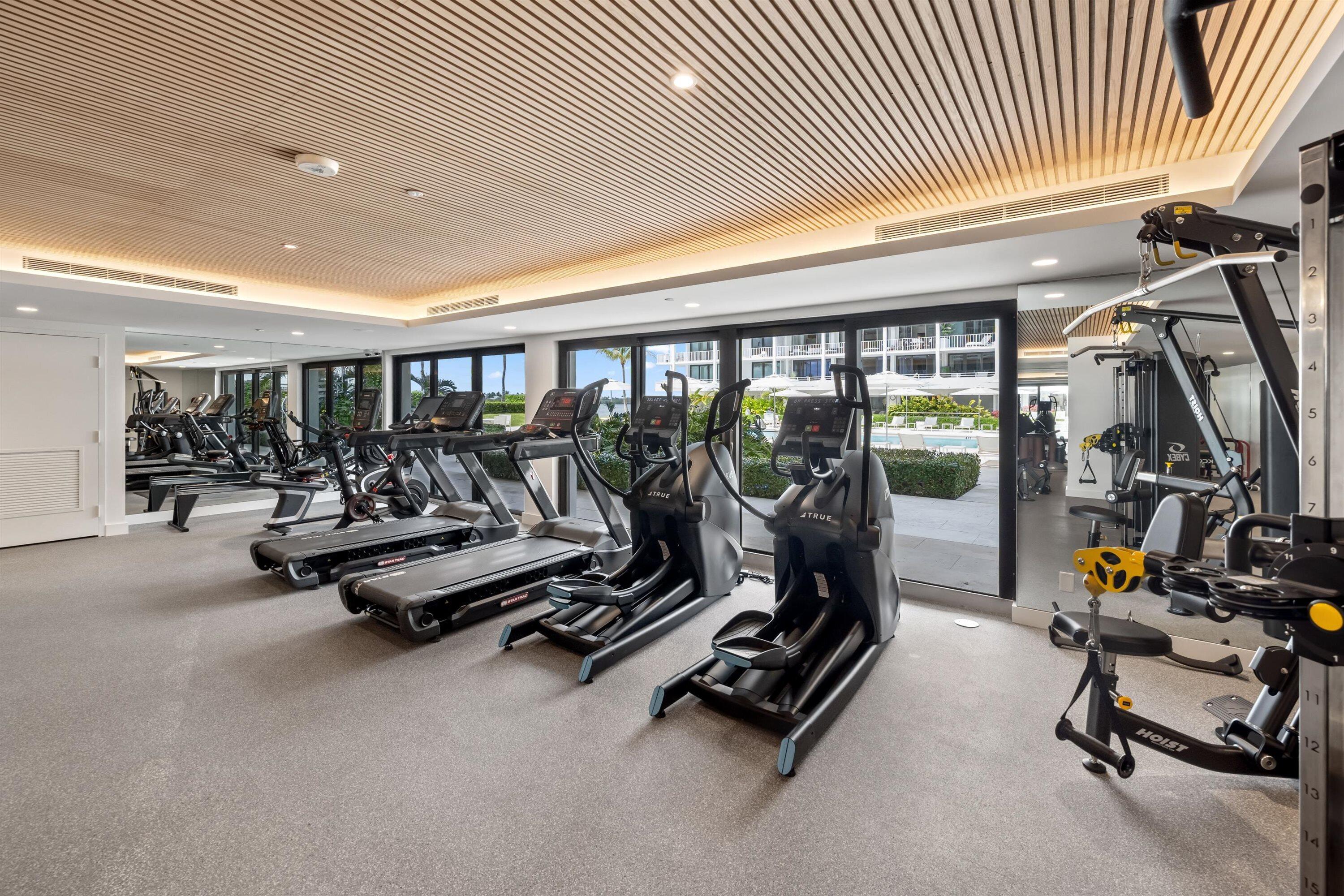 COVE COND - Residential