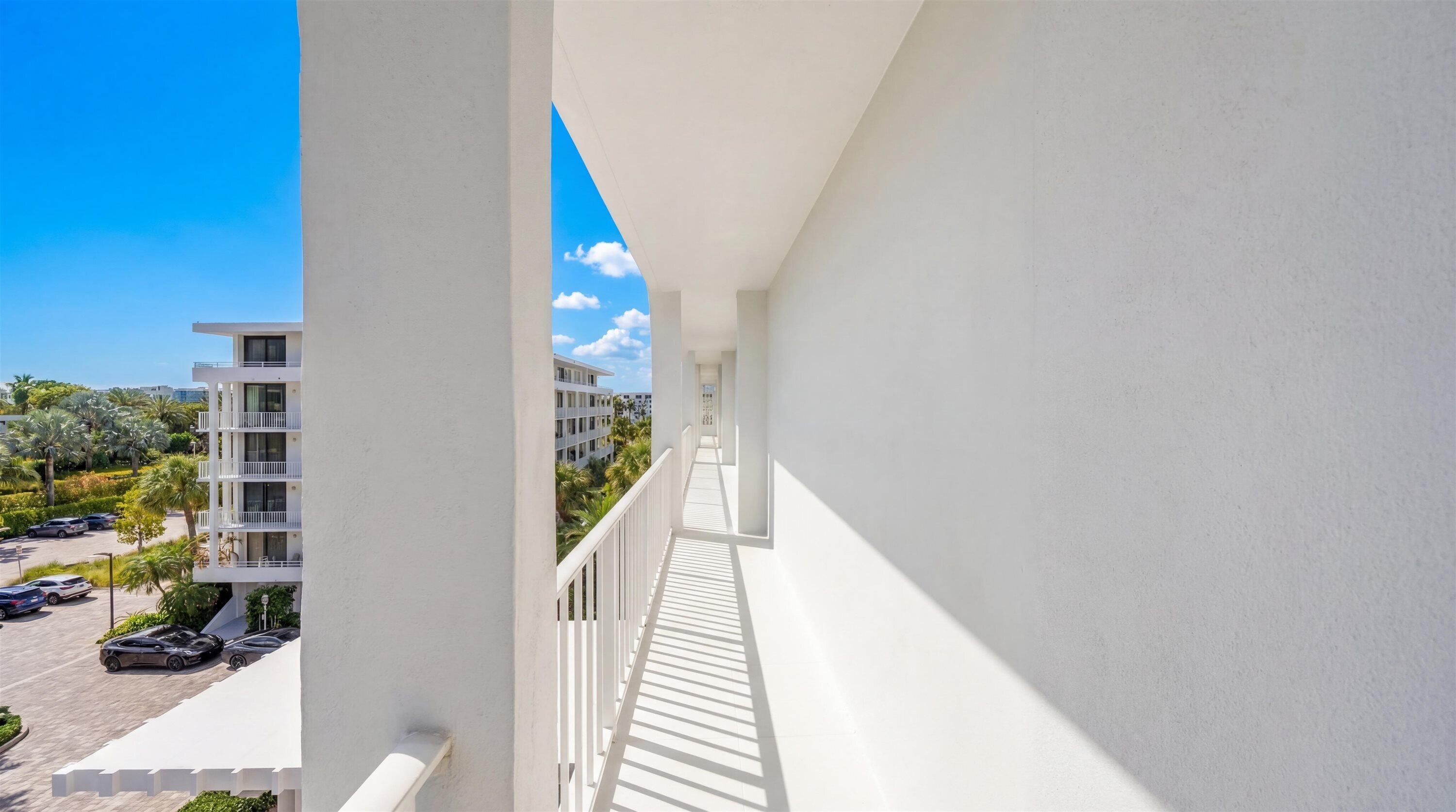 COVE COND - Residential