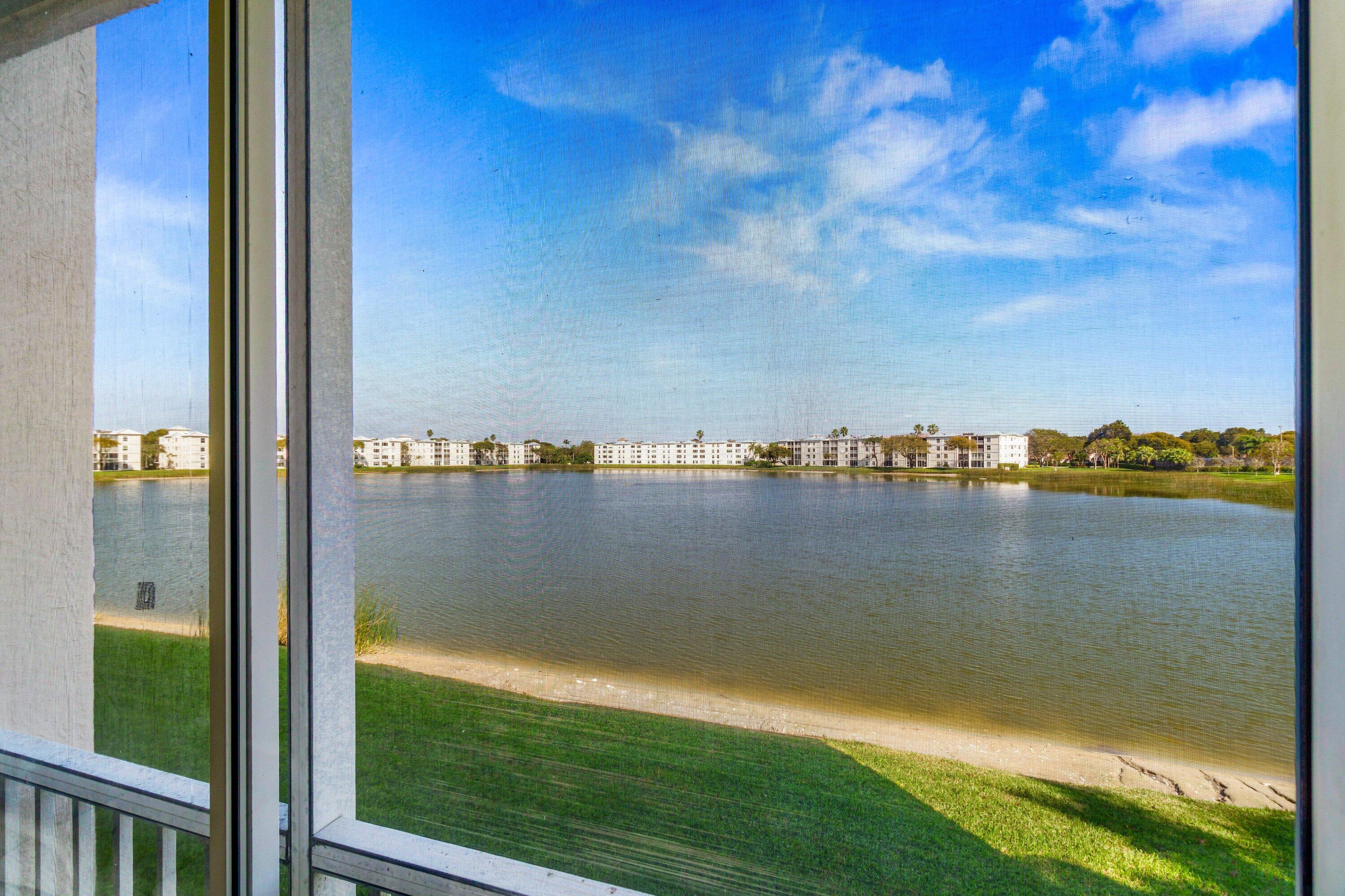 HUNTINGTON POINTE - Residential