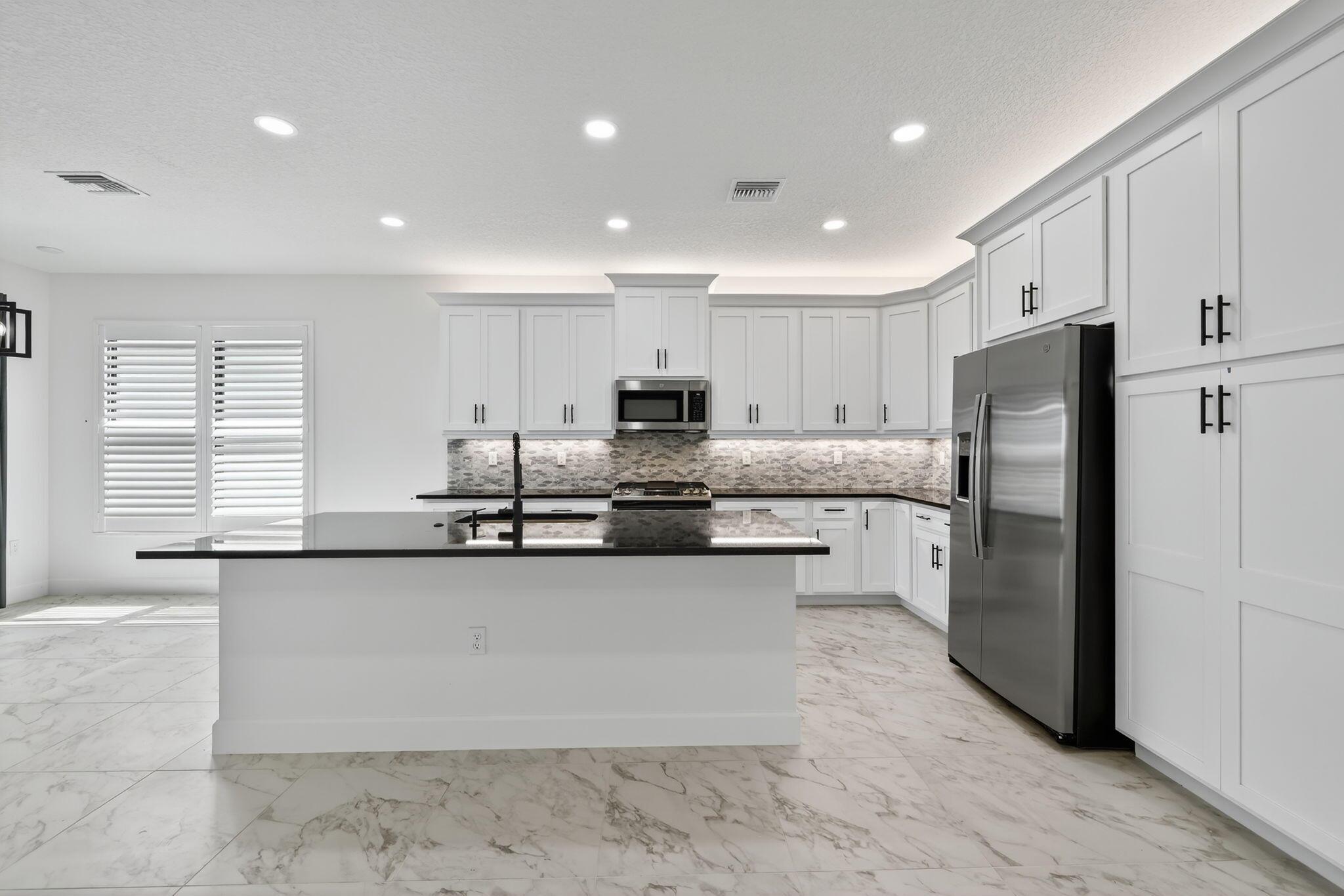 Riverland - Residential Lease