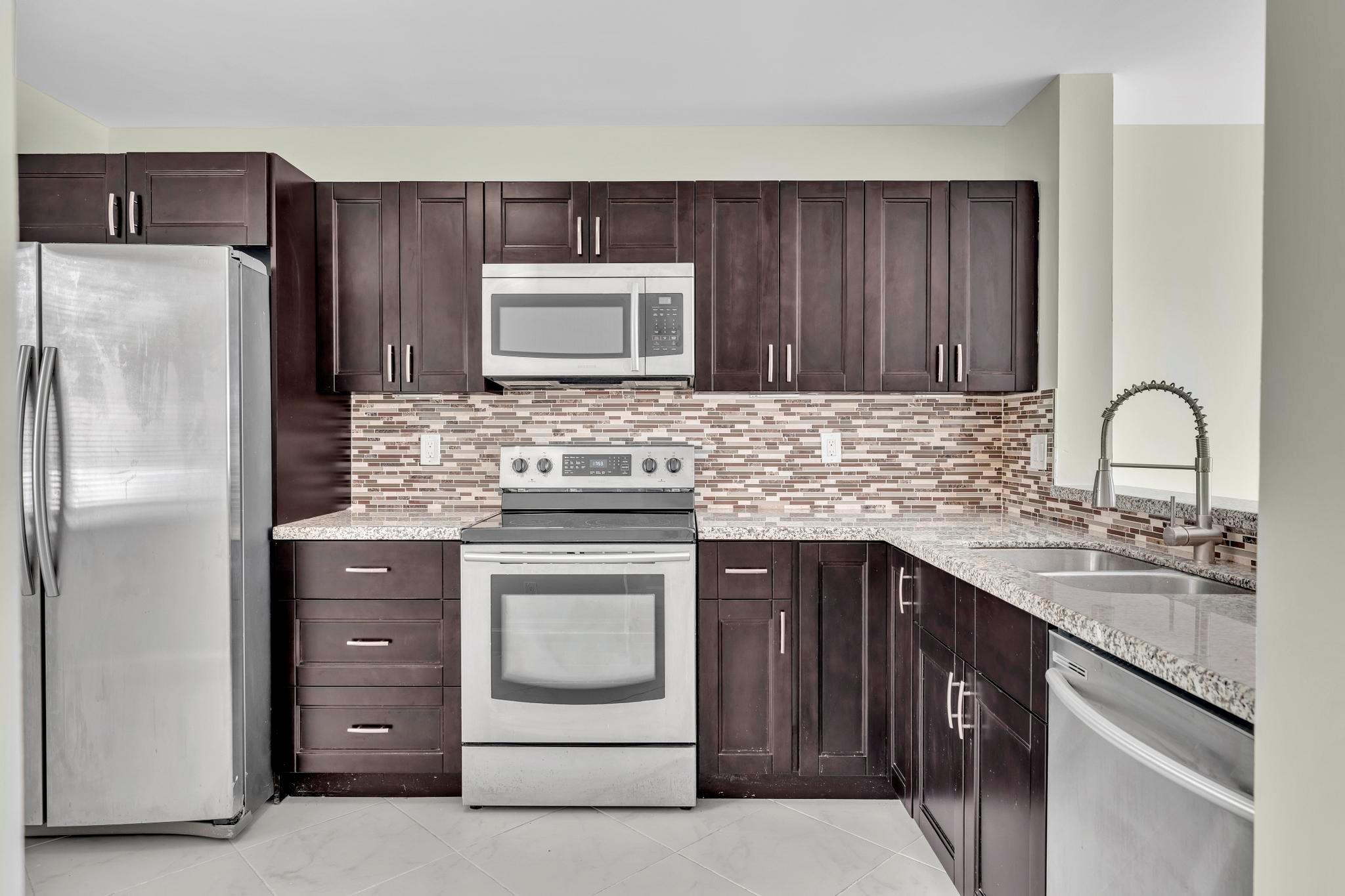 CHAPEL TRAIL II - Residential