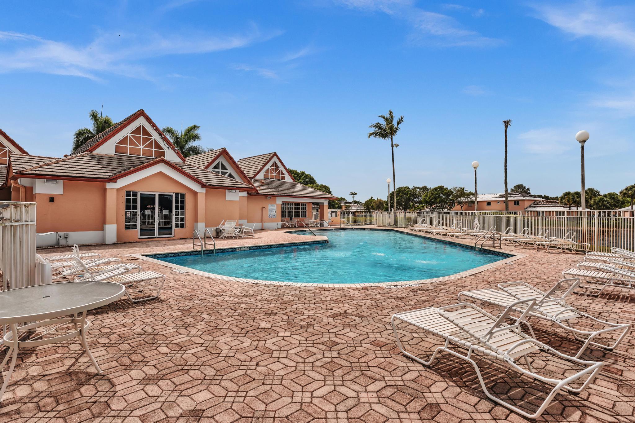 CHAPEL TRAIL II - Residential