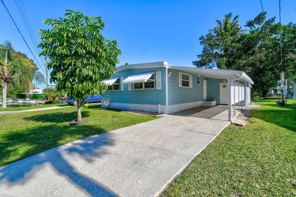 Photo of 24 SE Fork Terrace, Stuart, FL 34997 (MLS # R11094213)