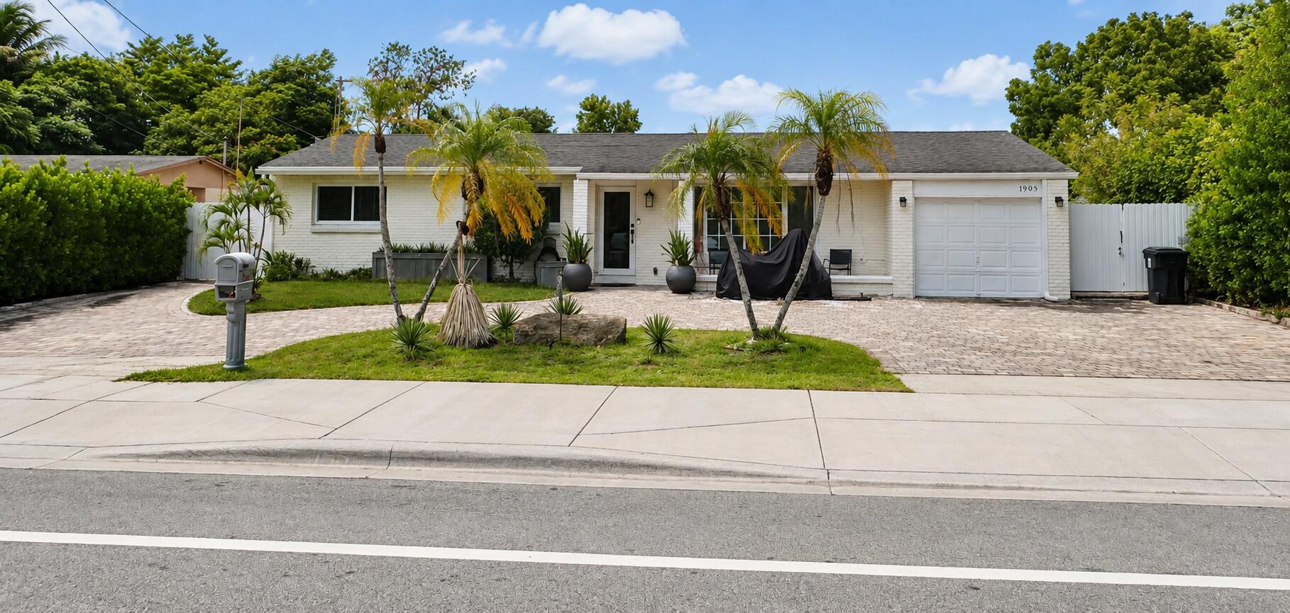 1905 S FLORIDA MANGO Road