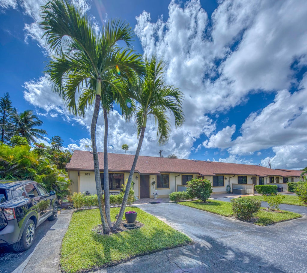 Photo of 815 ANDREW REDDING Road #201, Lantana, FL 33462 (MLS # B26080713)