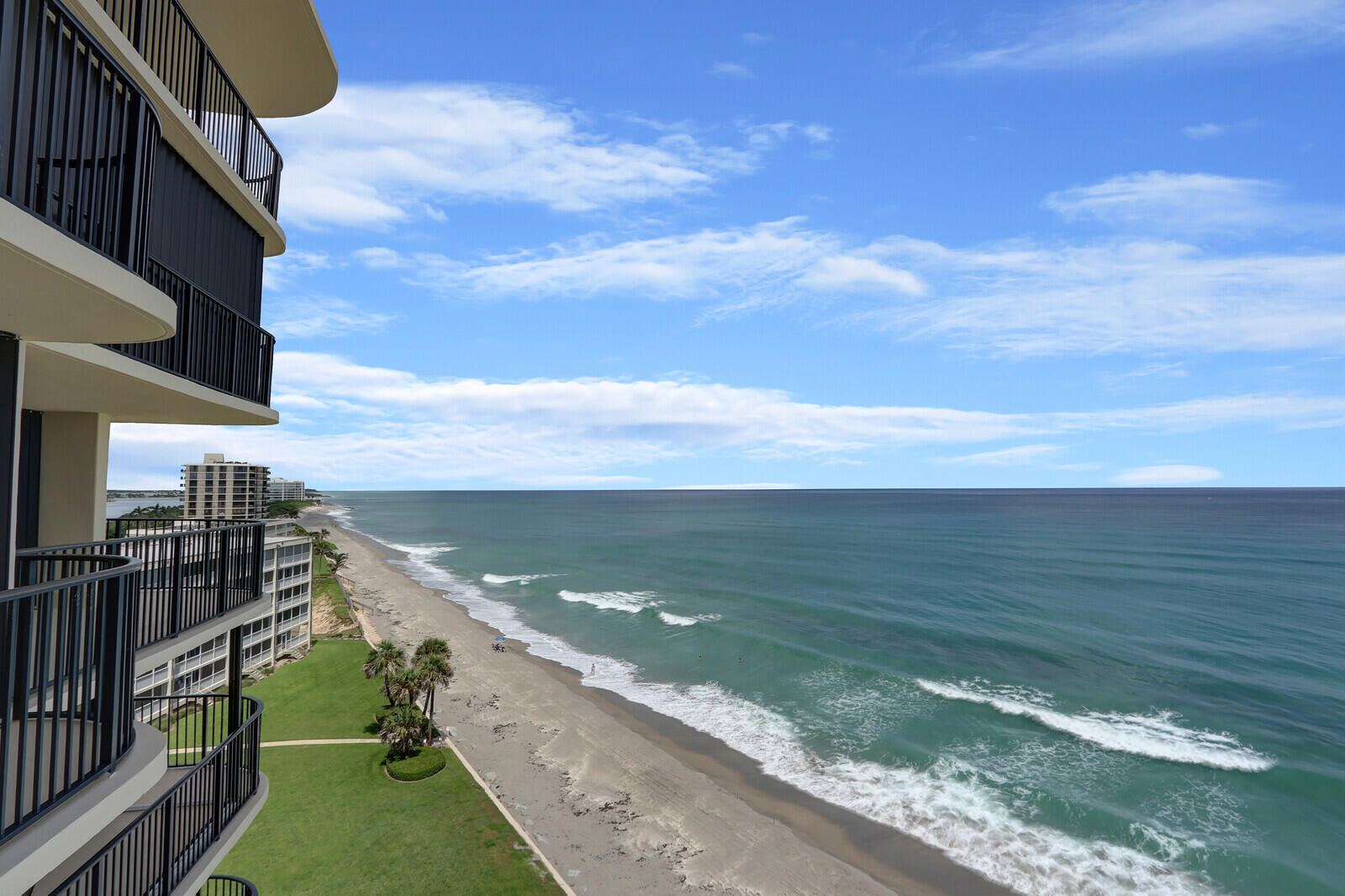 OCEAN TOWERS CONDO APTS - Residential