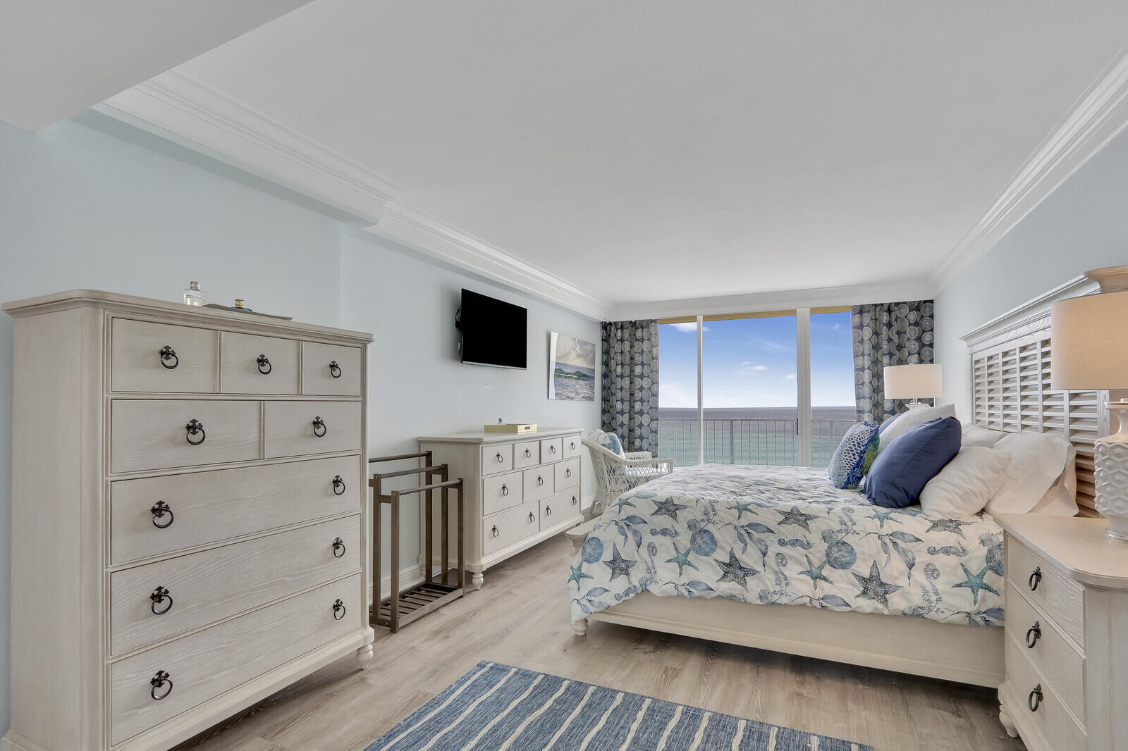 OCEAN TOWERS CONDO APTS - Residential