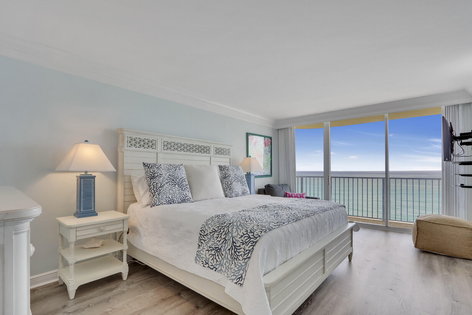 OCEAN TOWERS CONDO APTS - Residential
