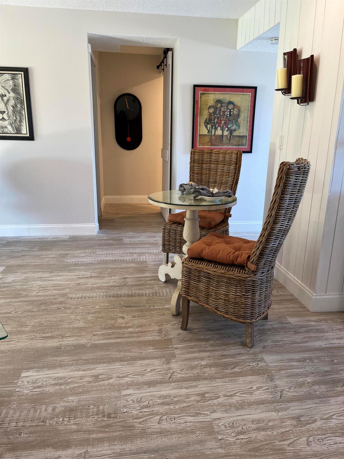 THE LITTLE CLUB CONDO - Residential