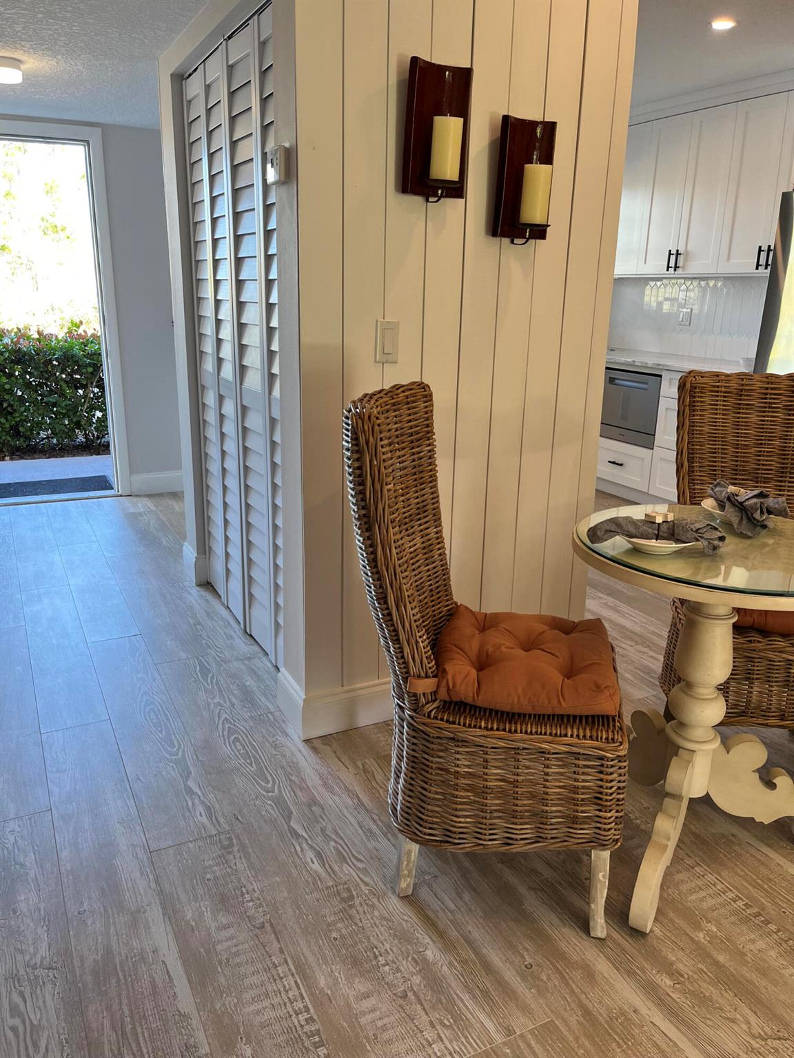 THE LITTLE CLUB CONDO - Residential