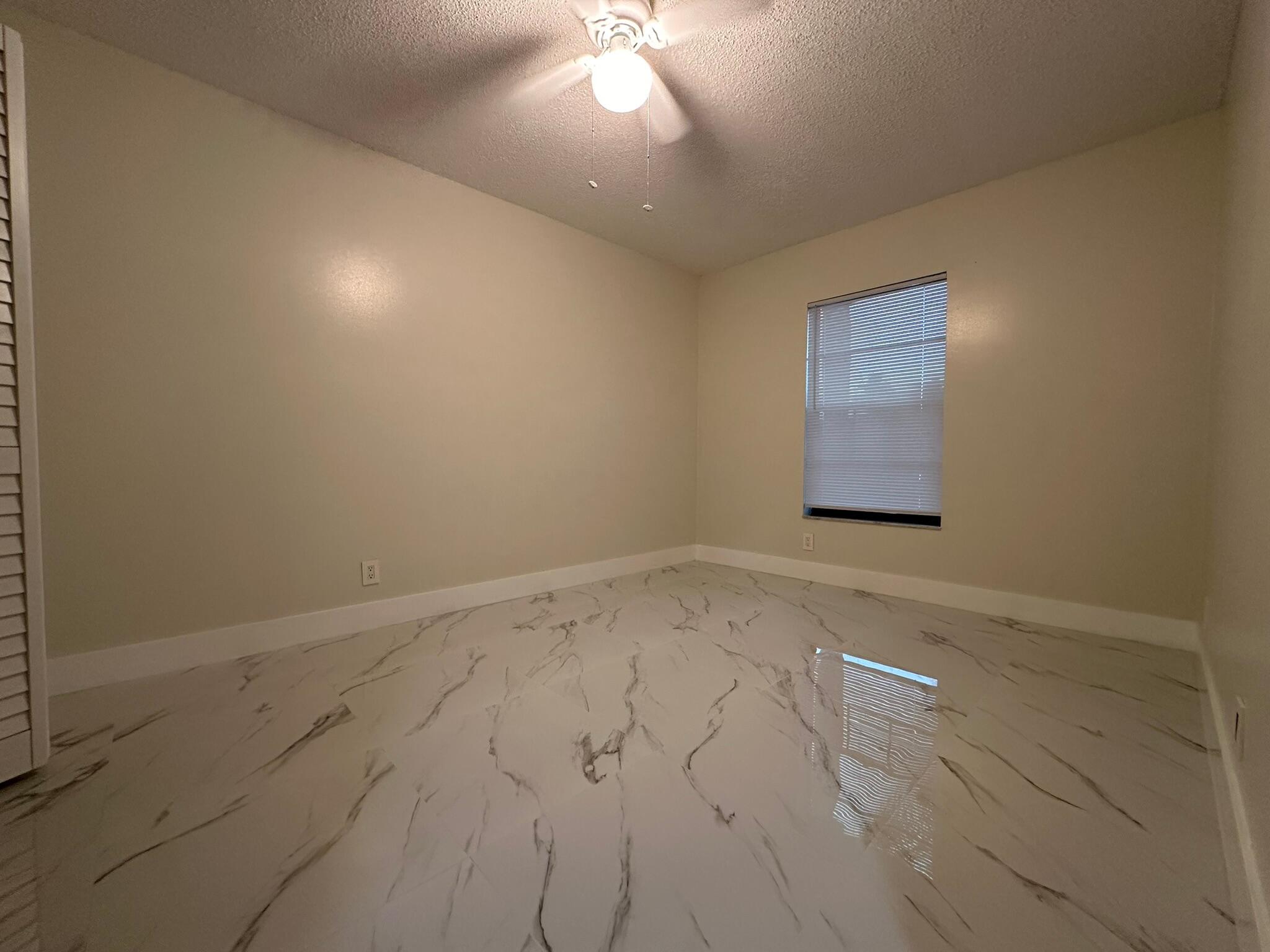 WOODSTOCK ADD 1 - Residential Lease