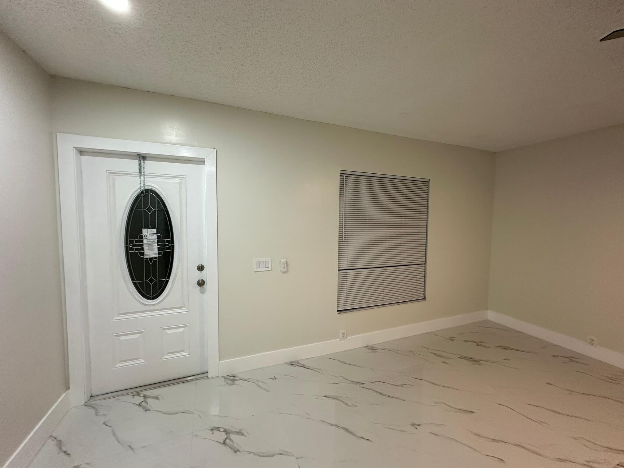 WOODSTOCK ADD 1 - Residential Lease