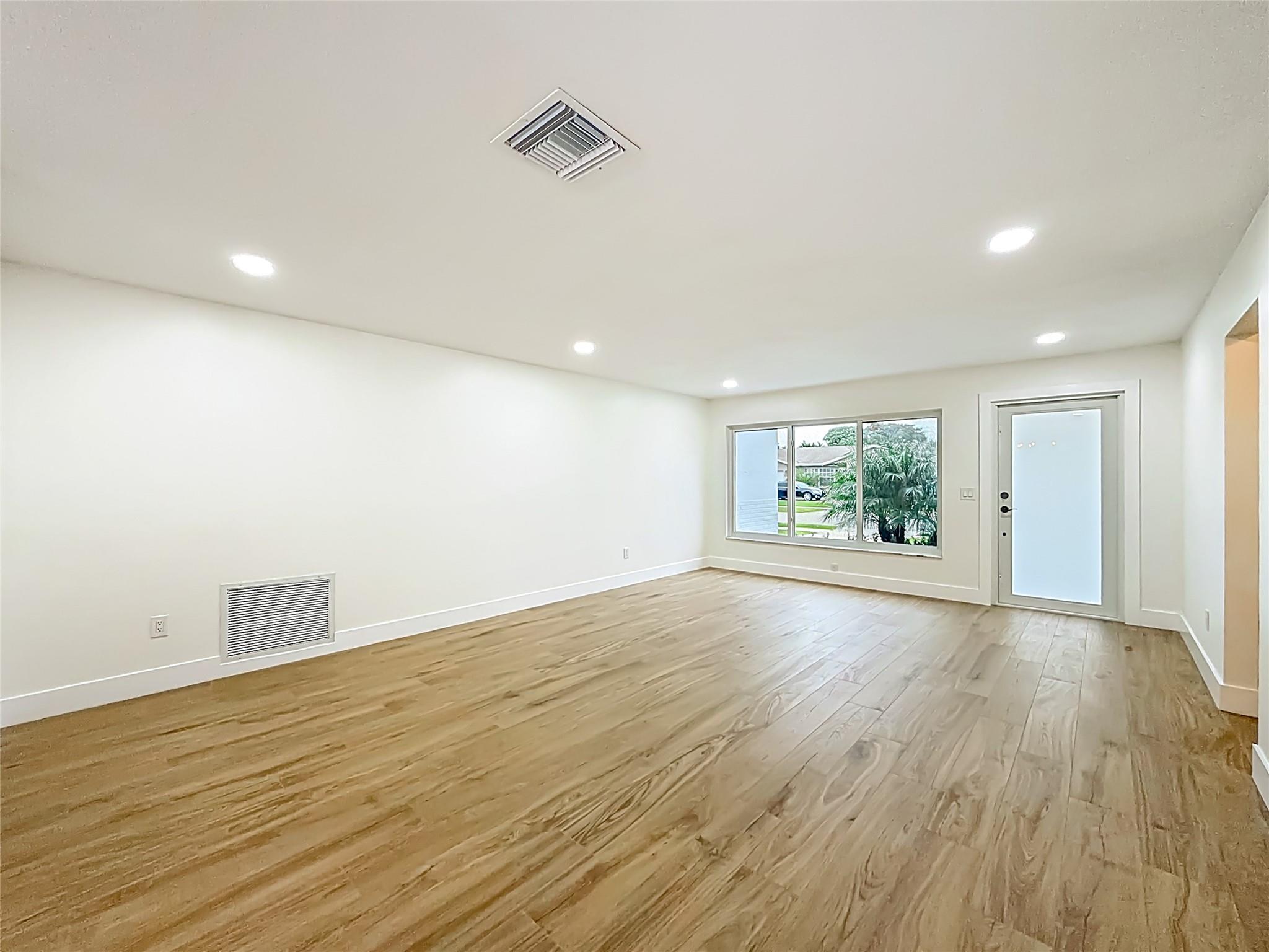 Sandalfoot Cove Sec 07 & - Residential