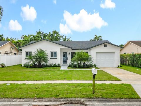 8926 SW 7th Street Boca Raton FL 33433
