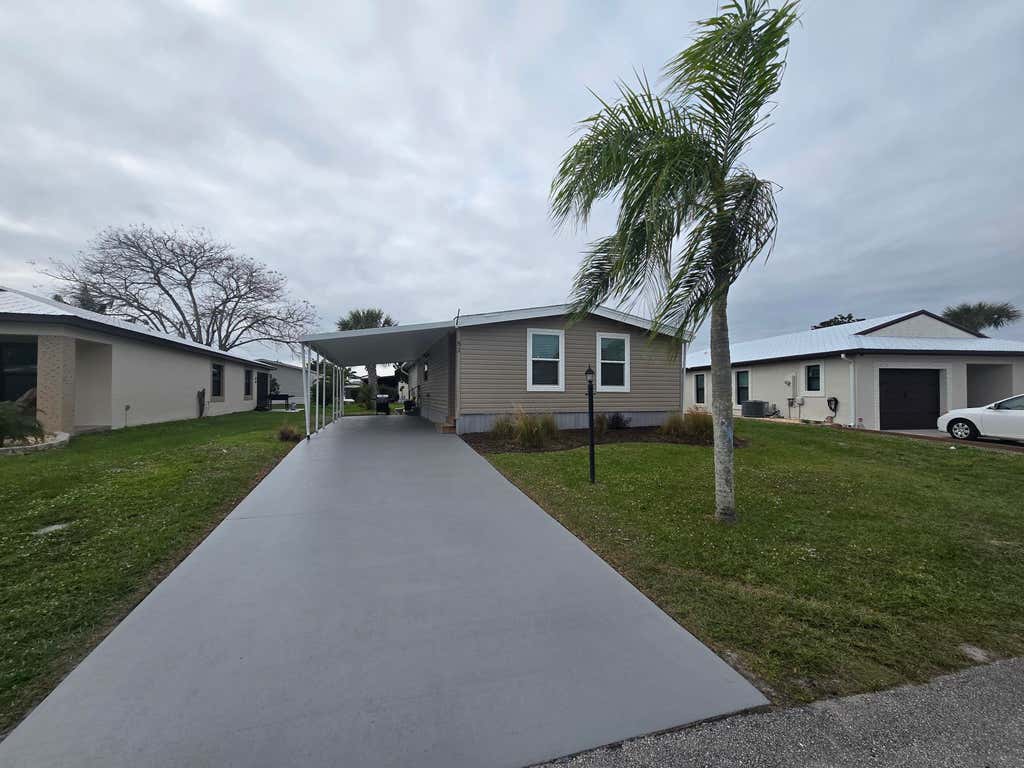 Photo of 81 San Luis Obispo, Fort Pierce, FL 34951 (MLS # R11053645)