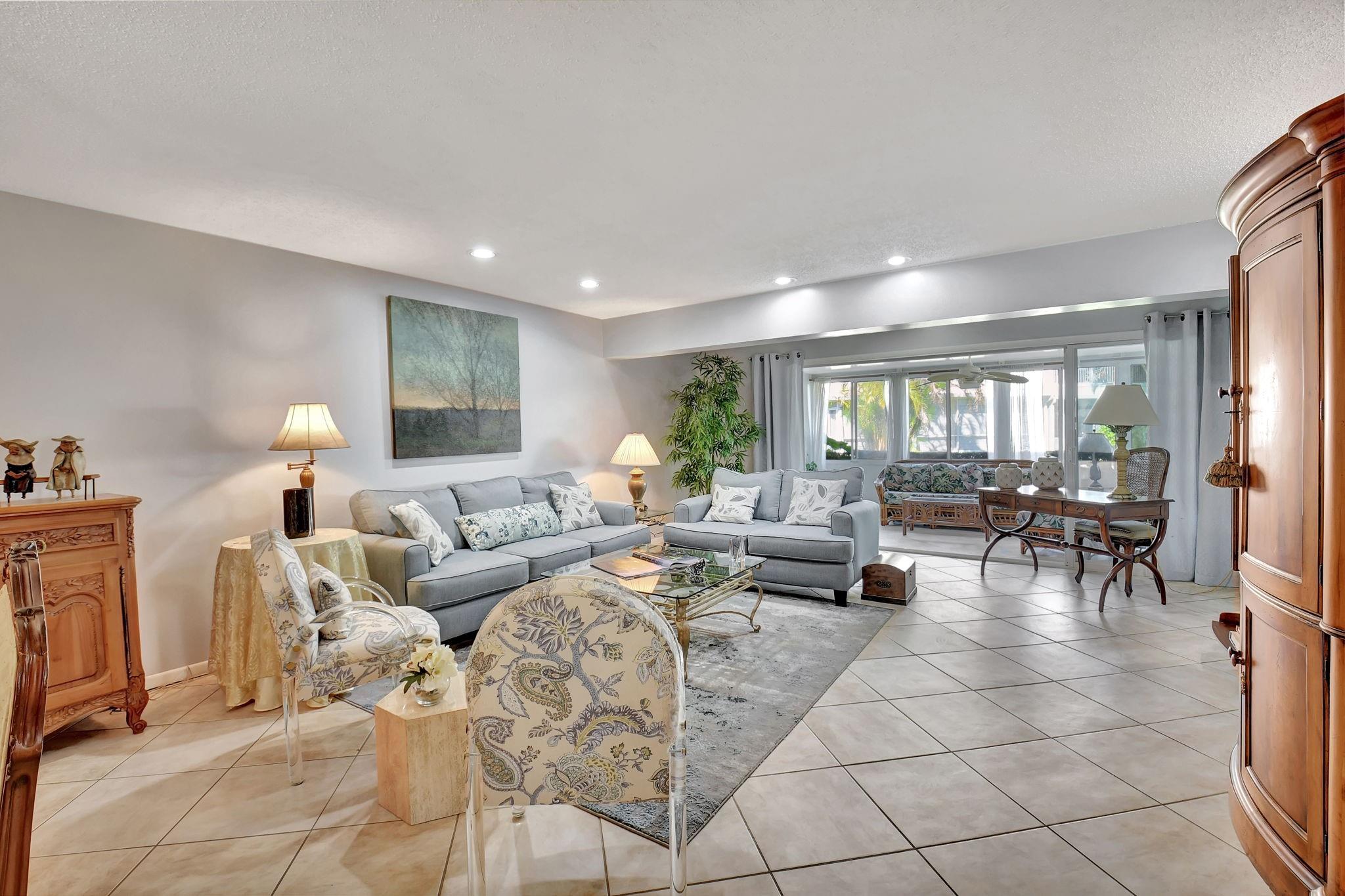 1600 NW 18th Ave 104