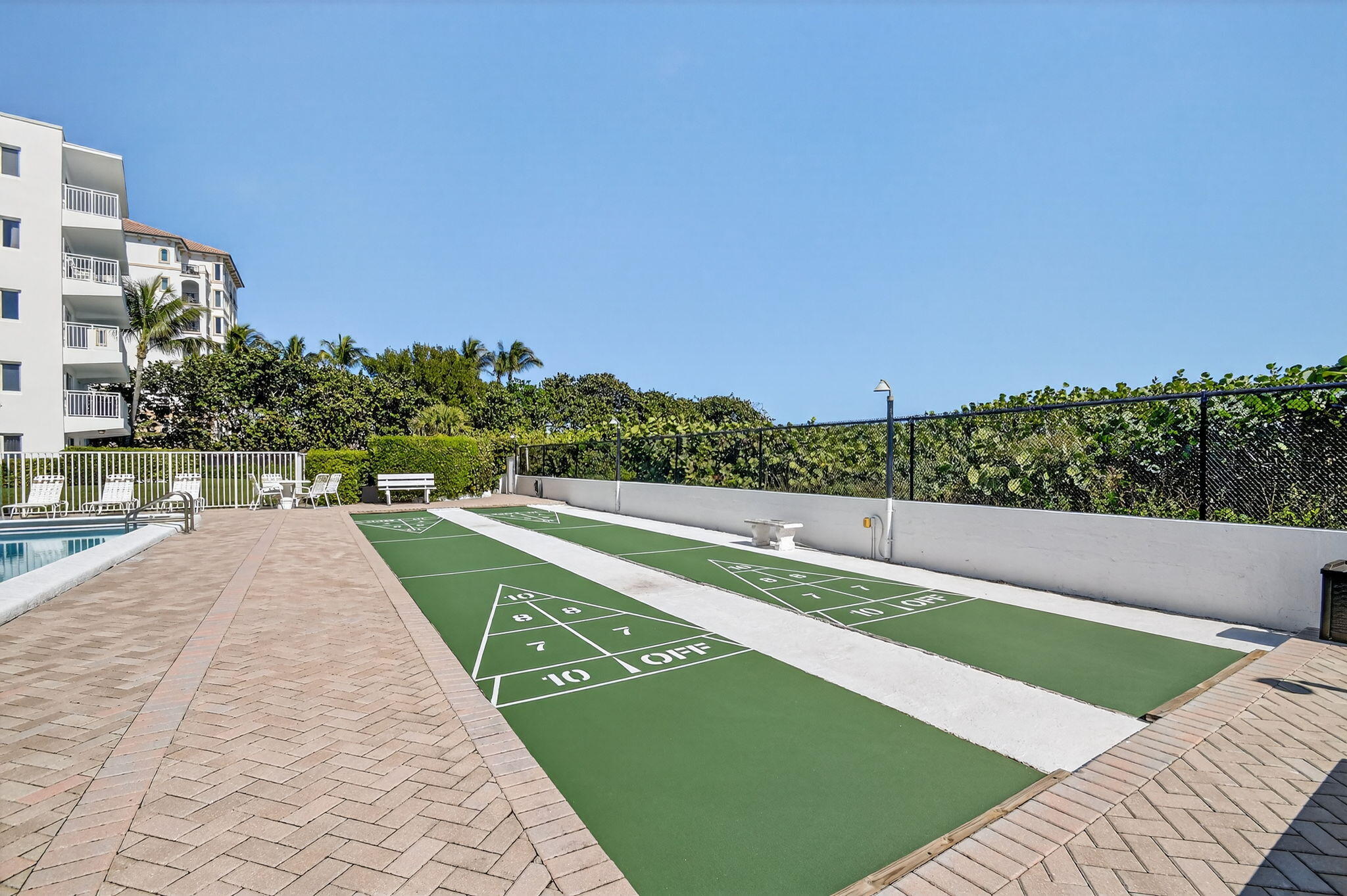 Palm Beach Shores Apts Inc - Residential