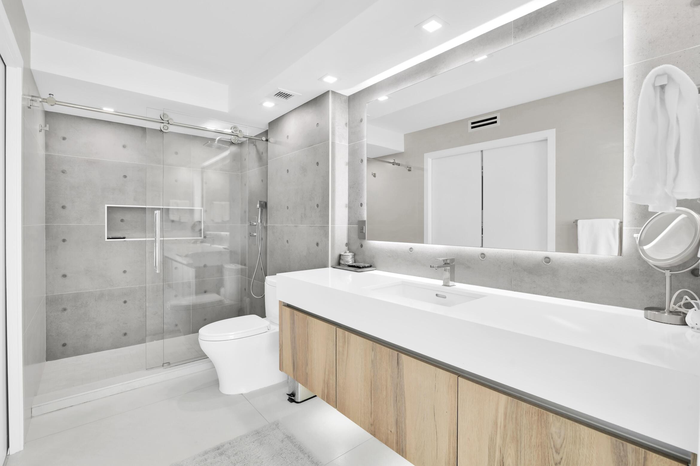 CHALFONTE CONDO - Residential Lease