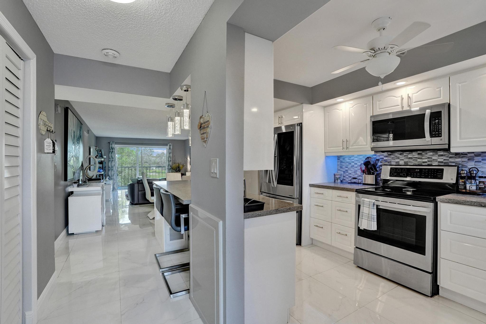 GREENS OF INVERRARY PHASE II - Residential