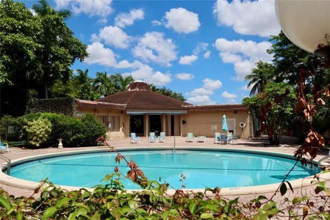 Tiny photo for 5985 Del Lago Circle #223, Sunrise, FL 33313 (MLS # F10545489)