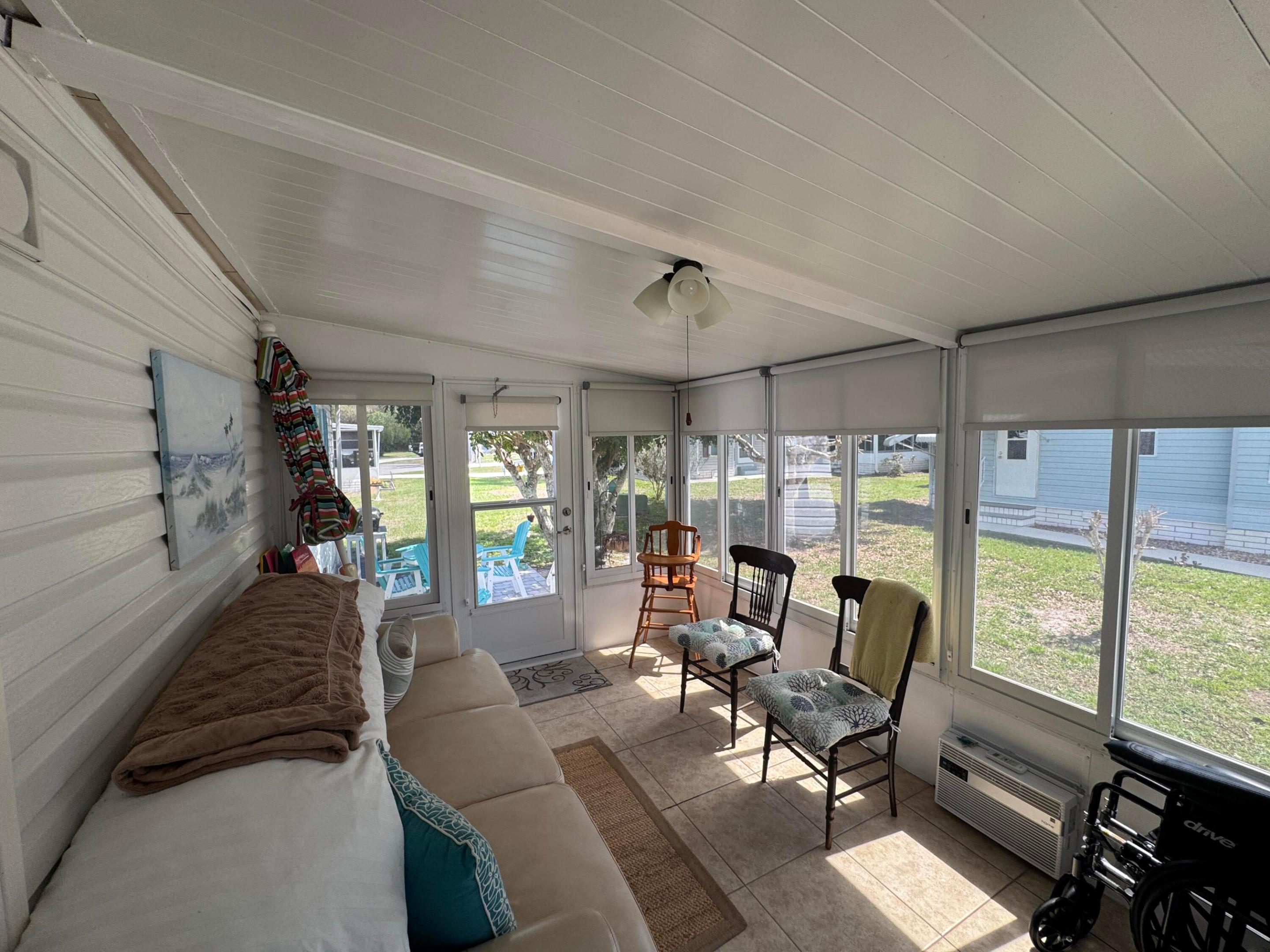 Tropical Isles - Residential