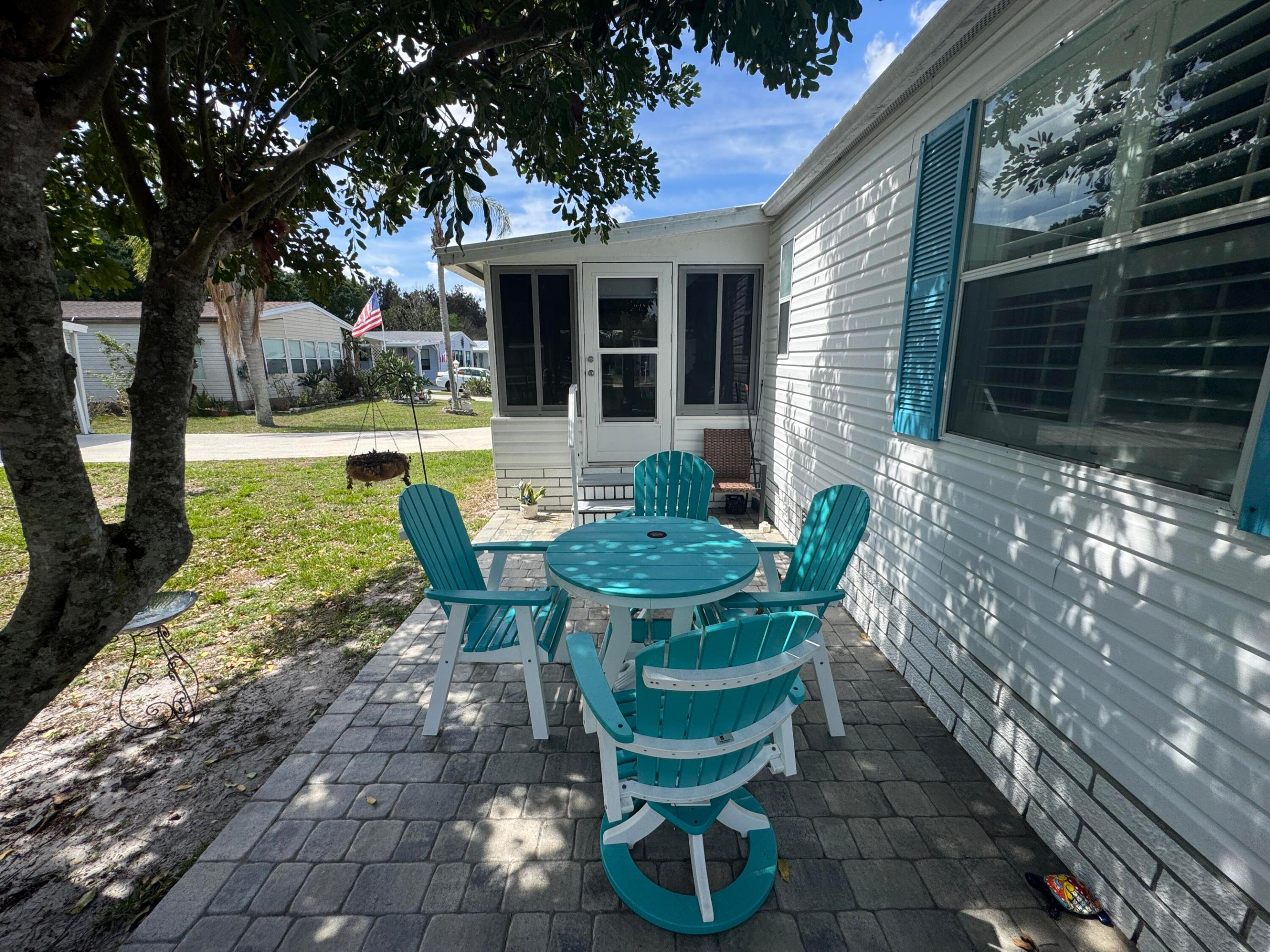 Tropical Isles - Residential