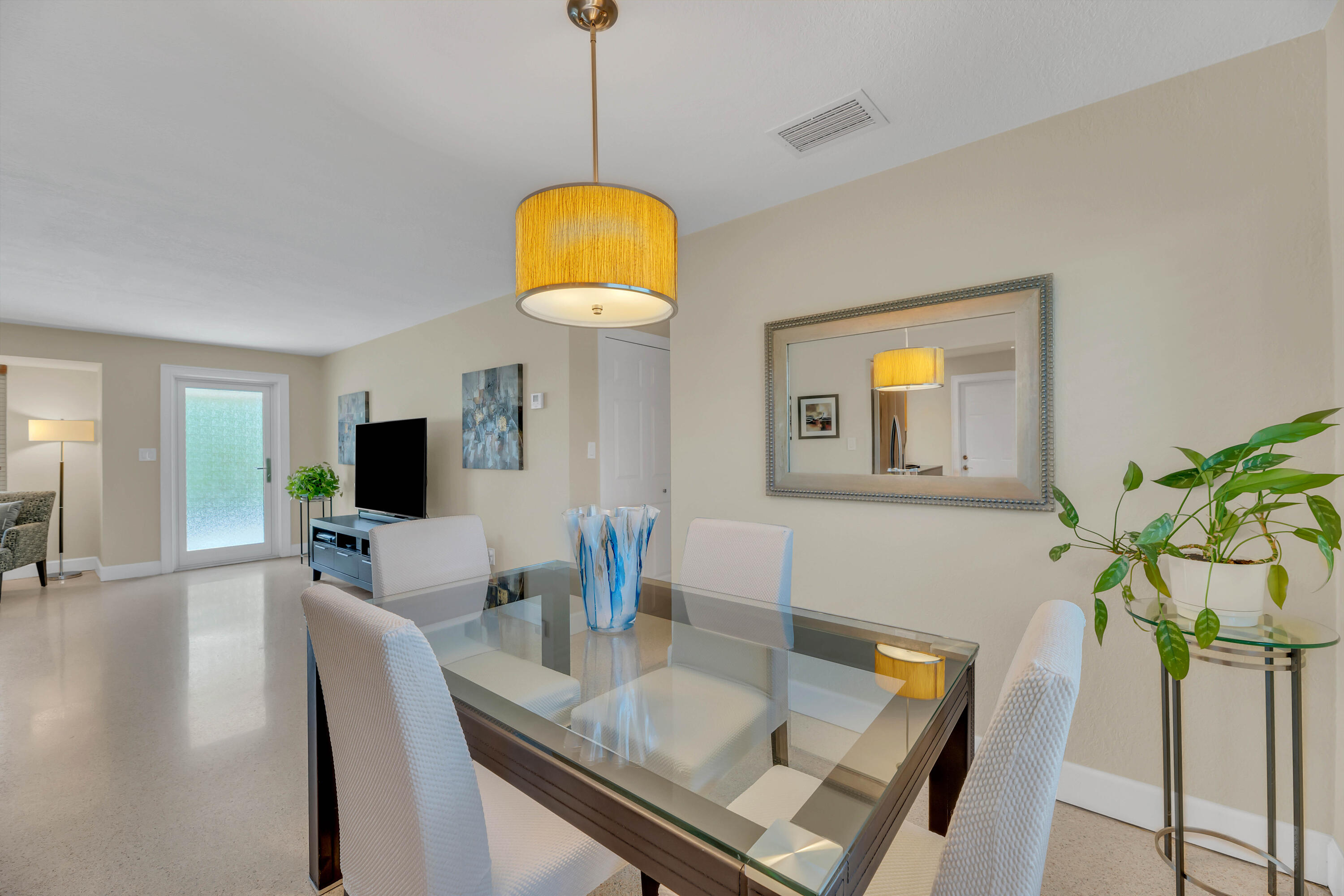 MAX SWARTZ - Residential