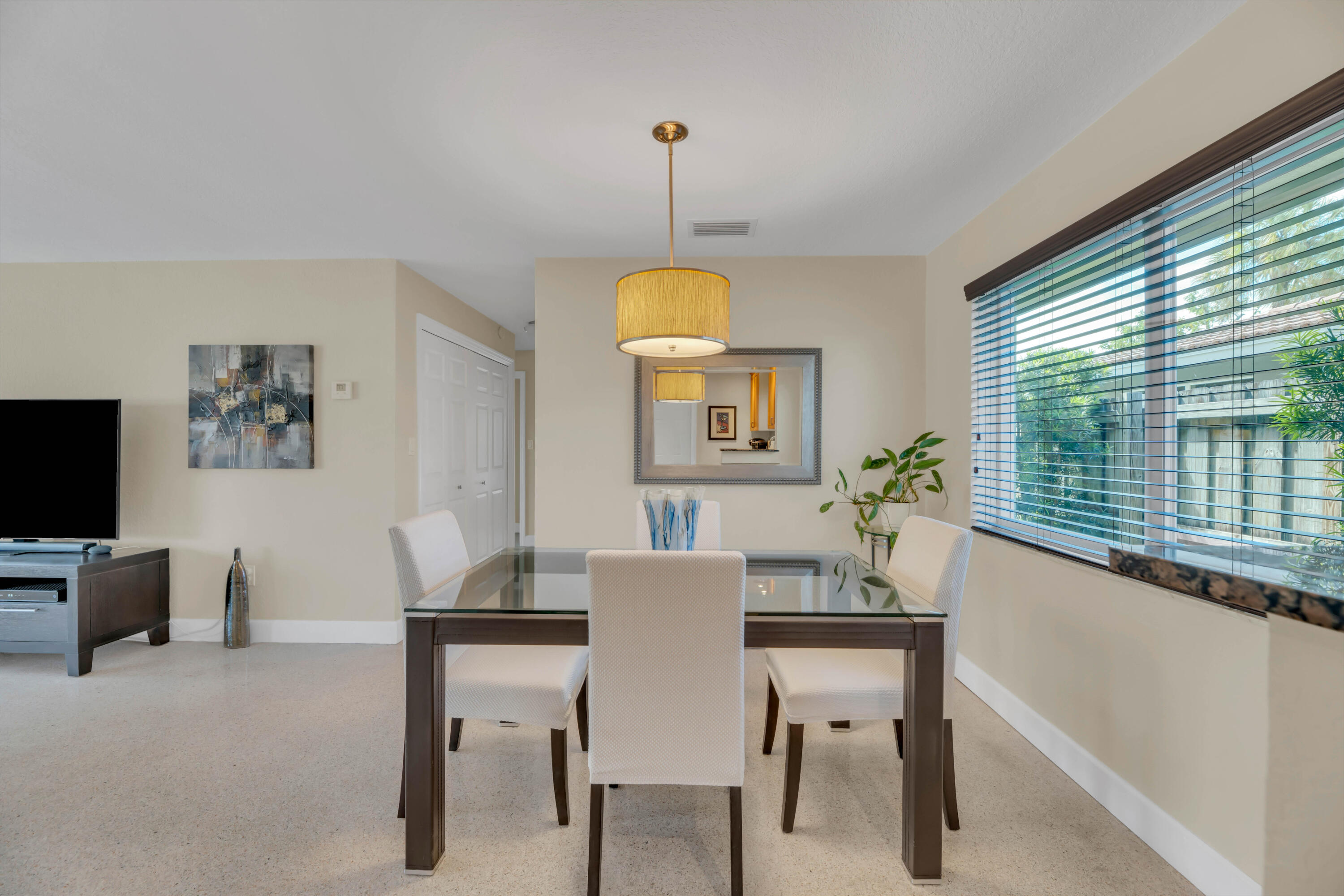 MAX SWARTZ - Residential